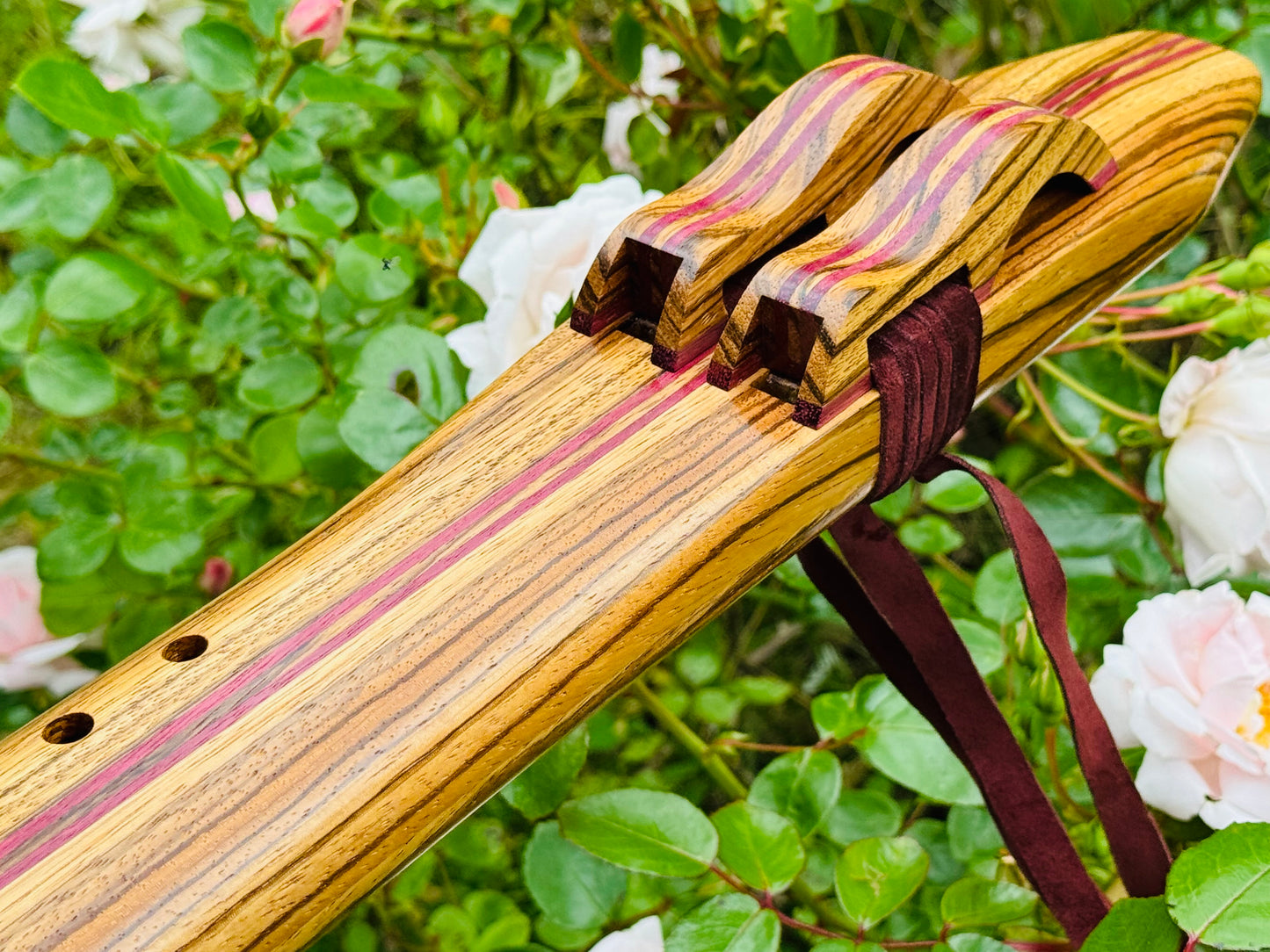 Native Americans double flute Zebra F# 440Hz