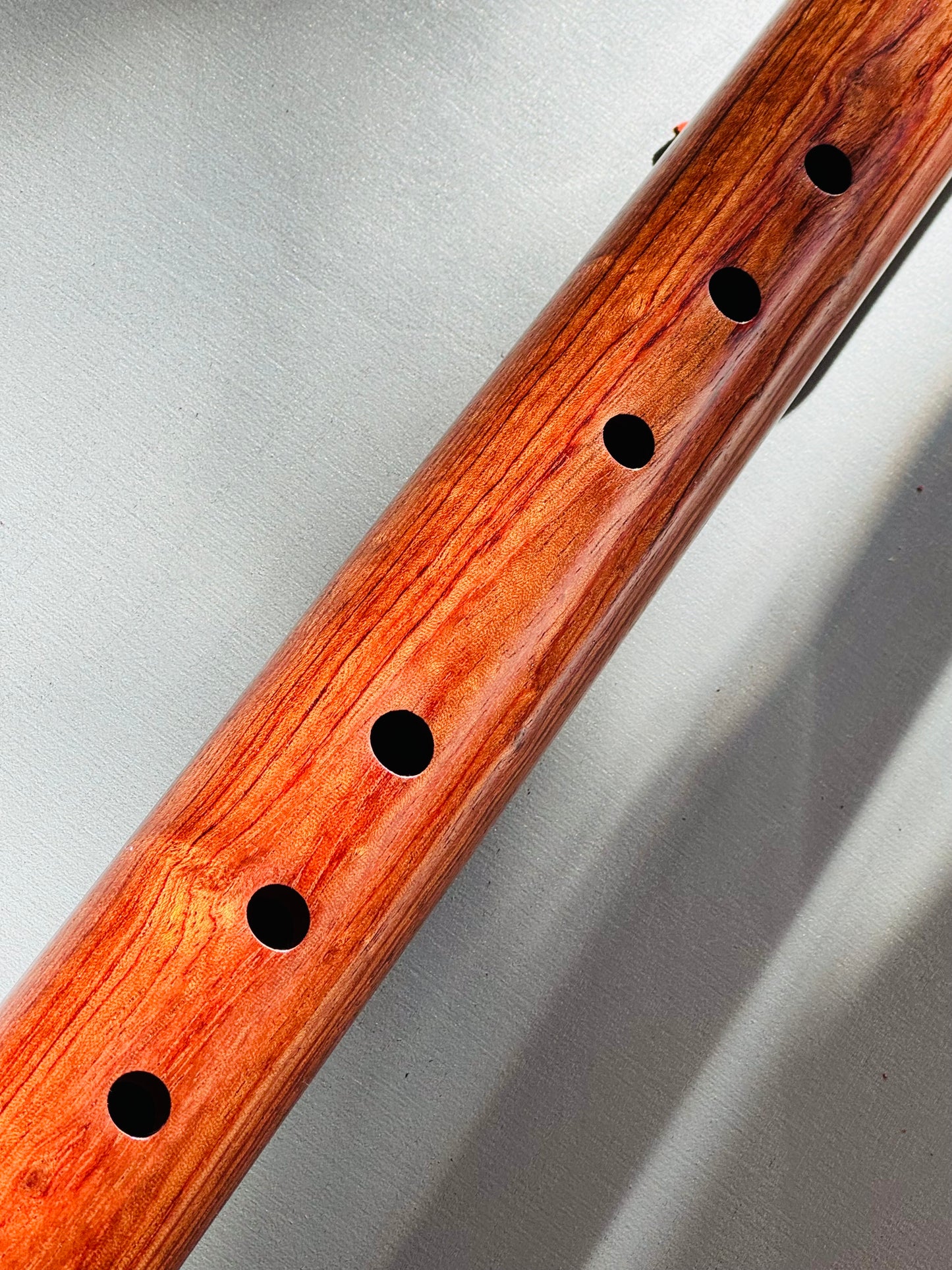 Native Americans bass flute Bubinga C 432Hz