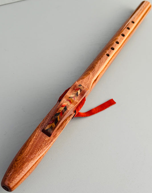Native American style flute Sapelli F# 440Hz