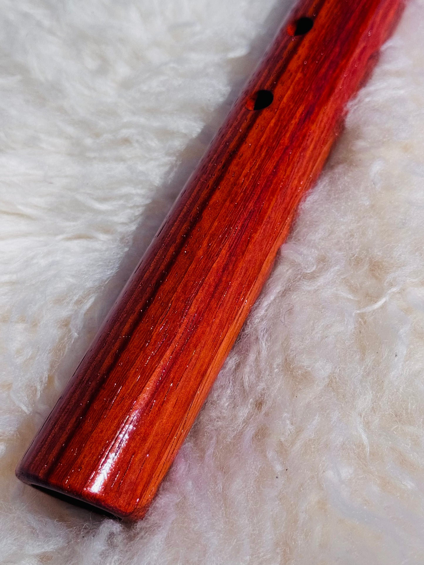 Native American style flute Red padouk G 432Hz
