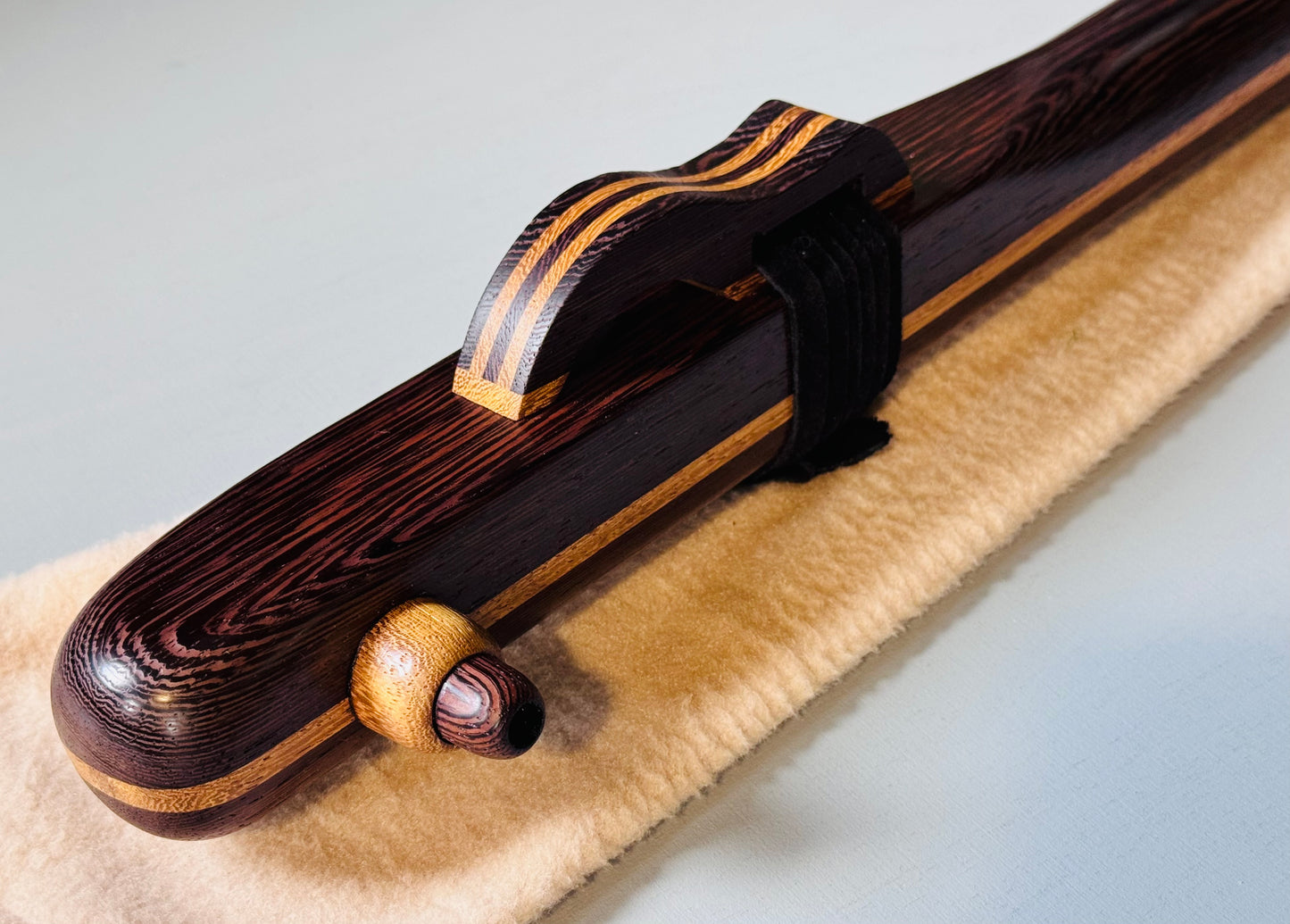 Native American style bass flute Wenge Low A 440Hz