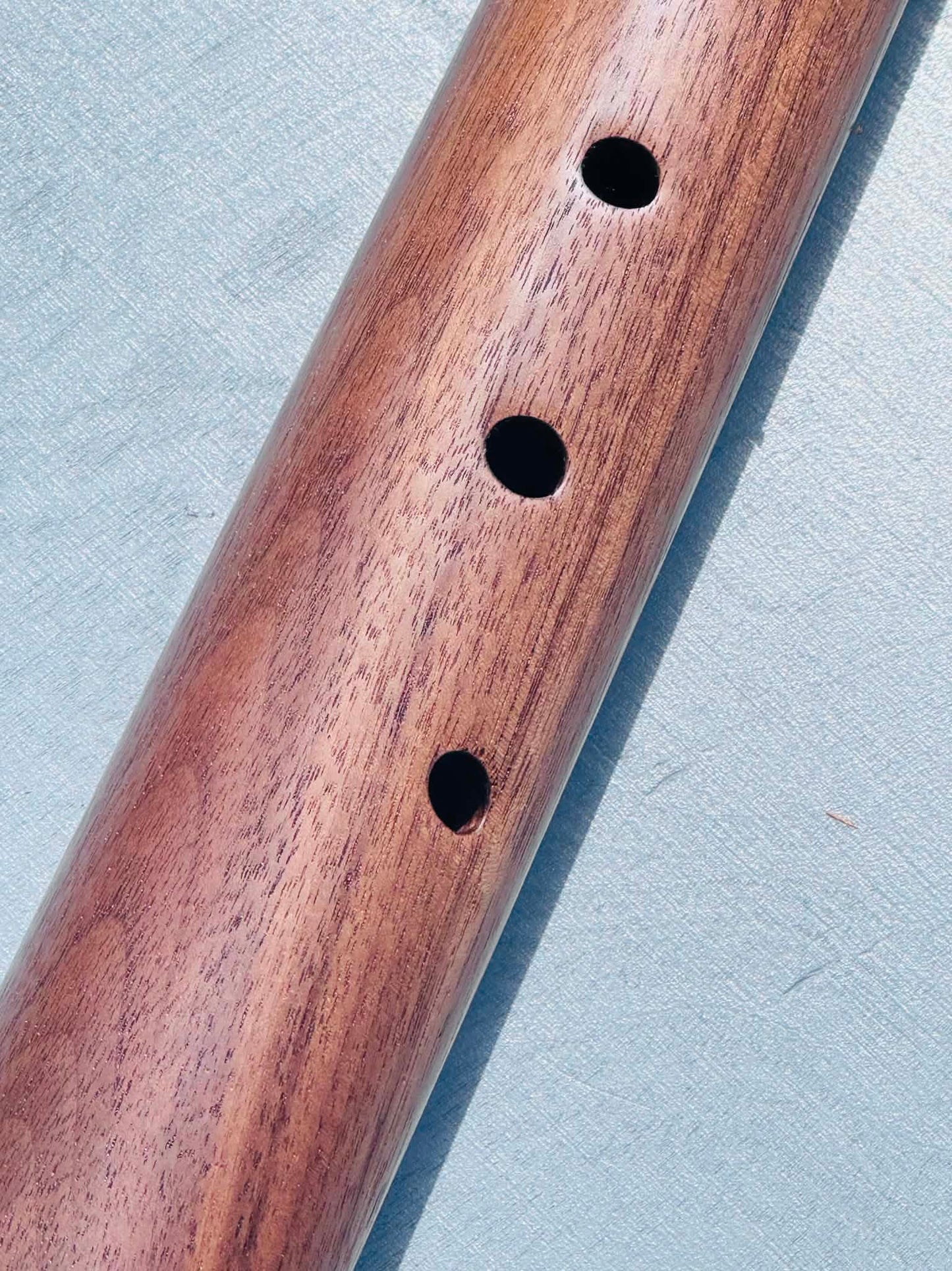 Native American style bass flute Walnut LOW G 432Hz