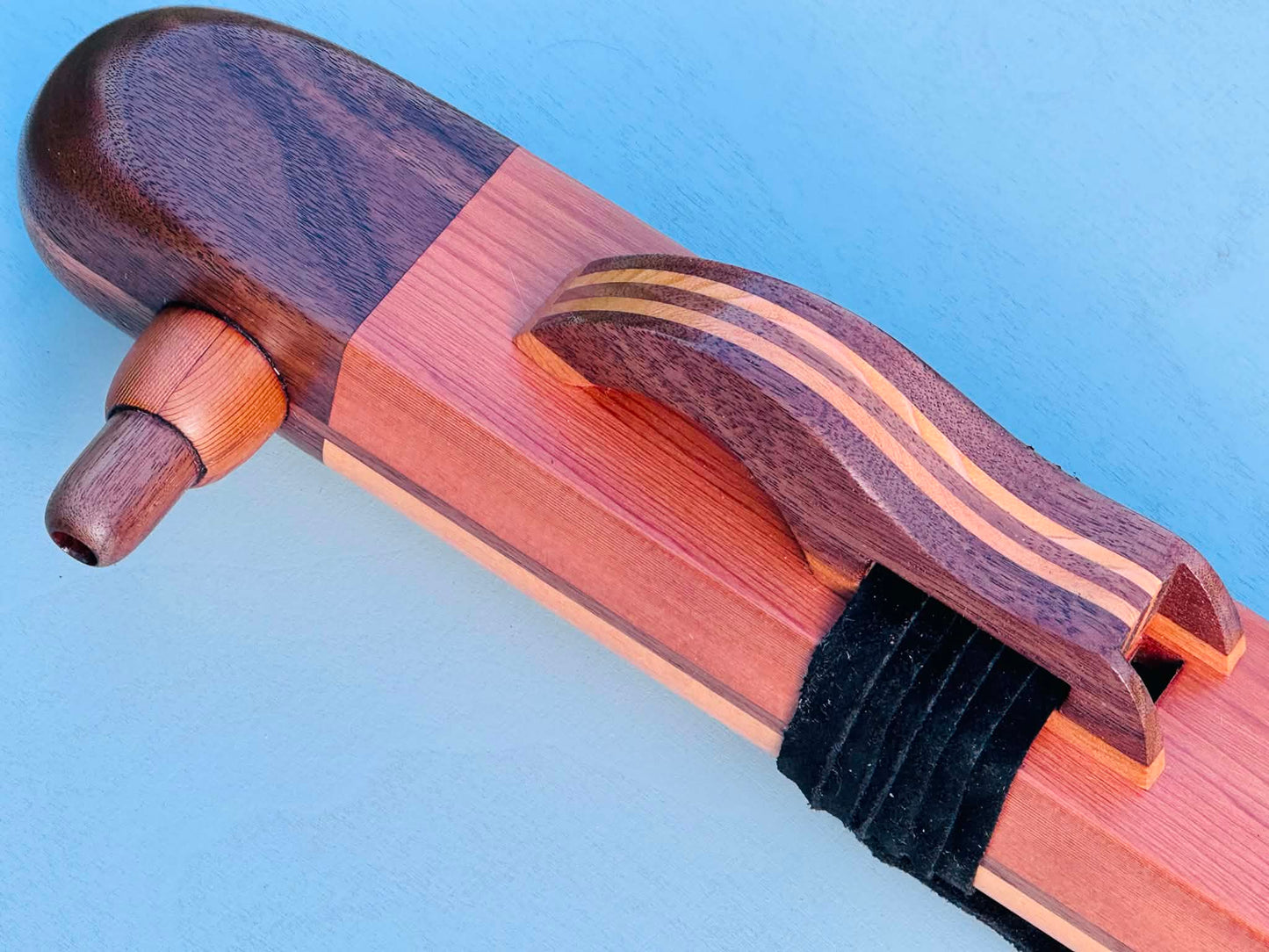Native American style bass flute Aromatic cedar LOW G 432Hz