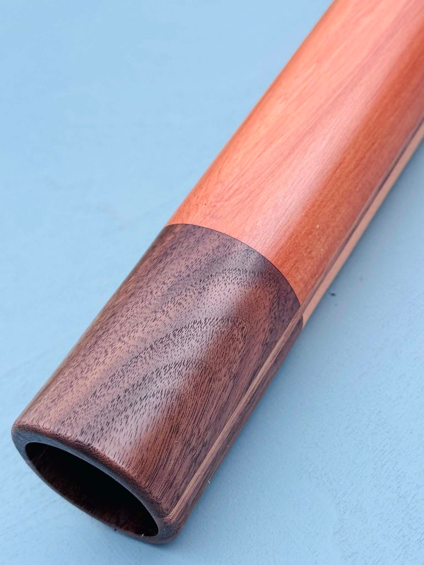 Native American style bass flute Cedar LOW G 440Hz