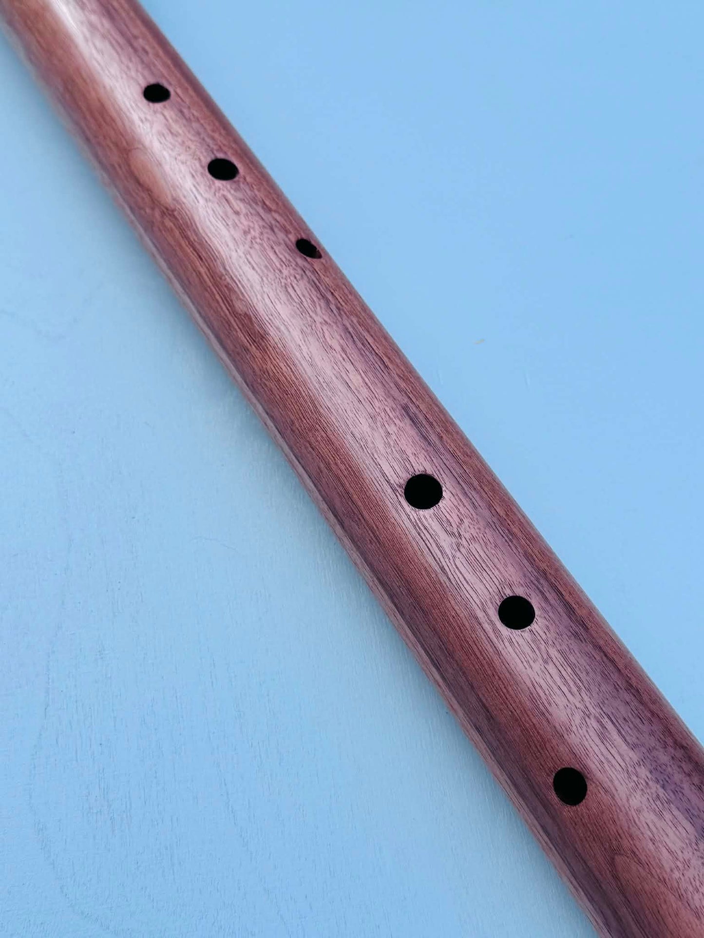 Native American style bass flute Walnut LOW G 440Hz