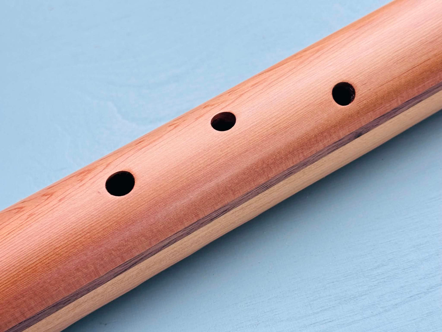 Native American style bass flute Aromatic cedar LOW G 432Hz