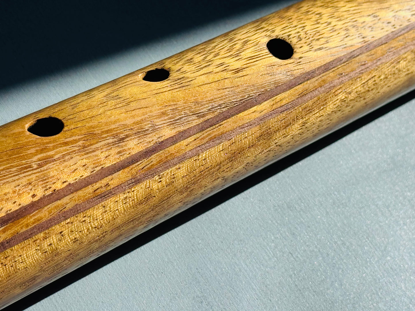 Native American style bass flute Iroko Low A 440Hz