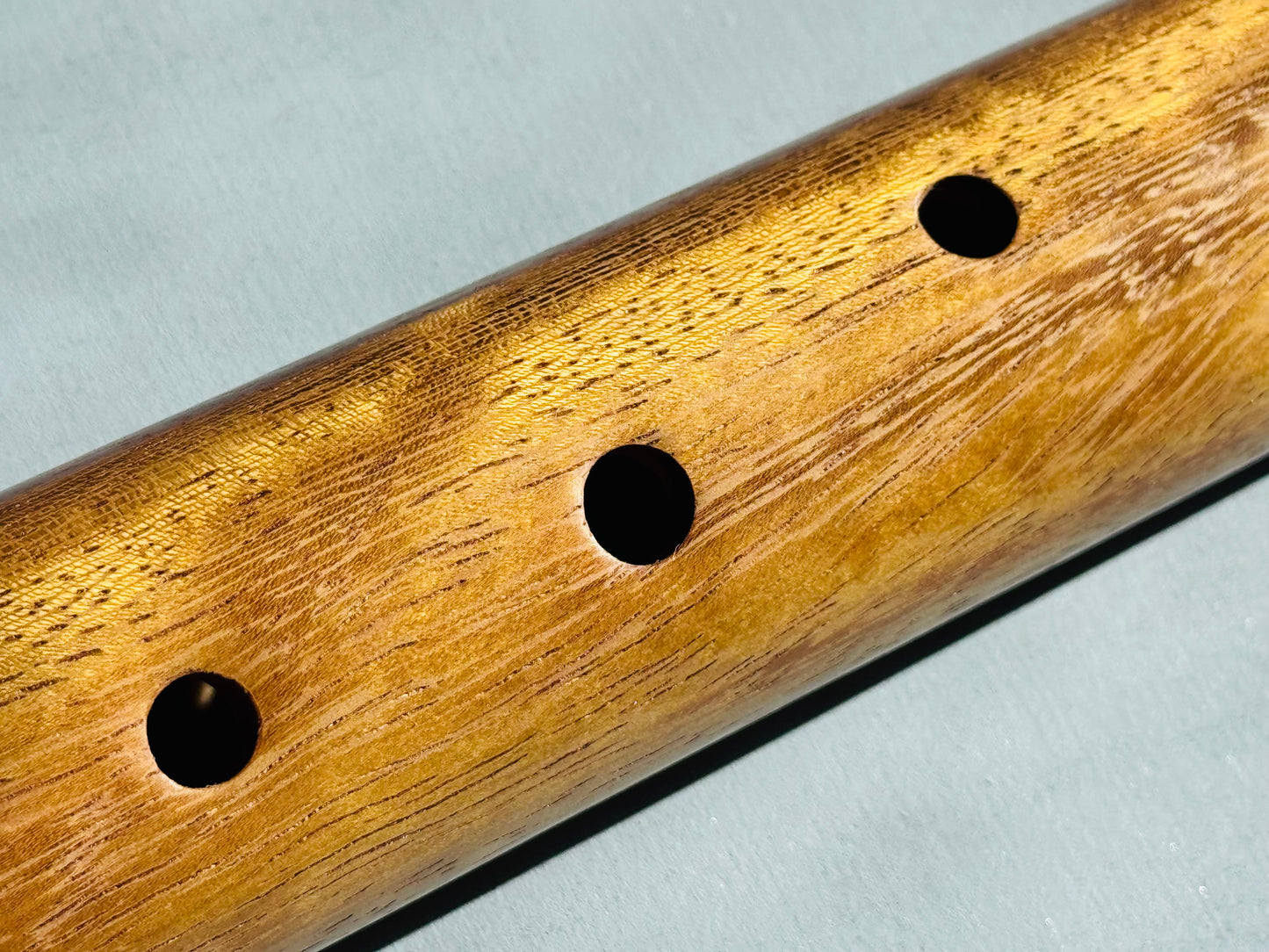 Native American style bass flute Iroko Low A 440Hz