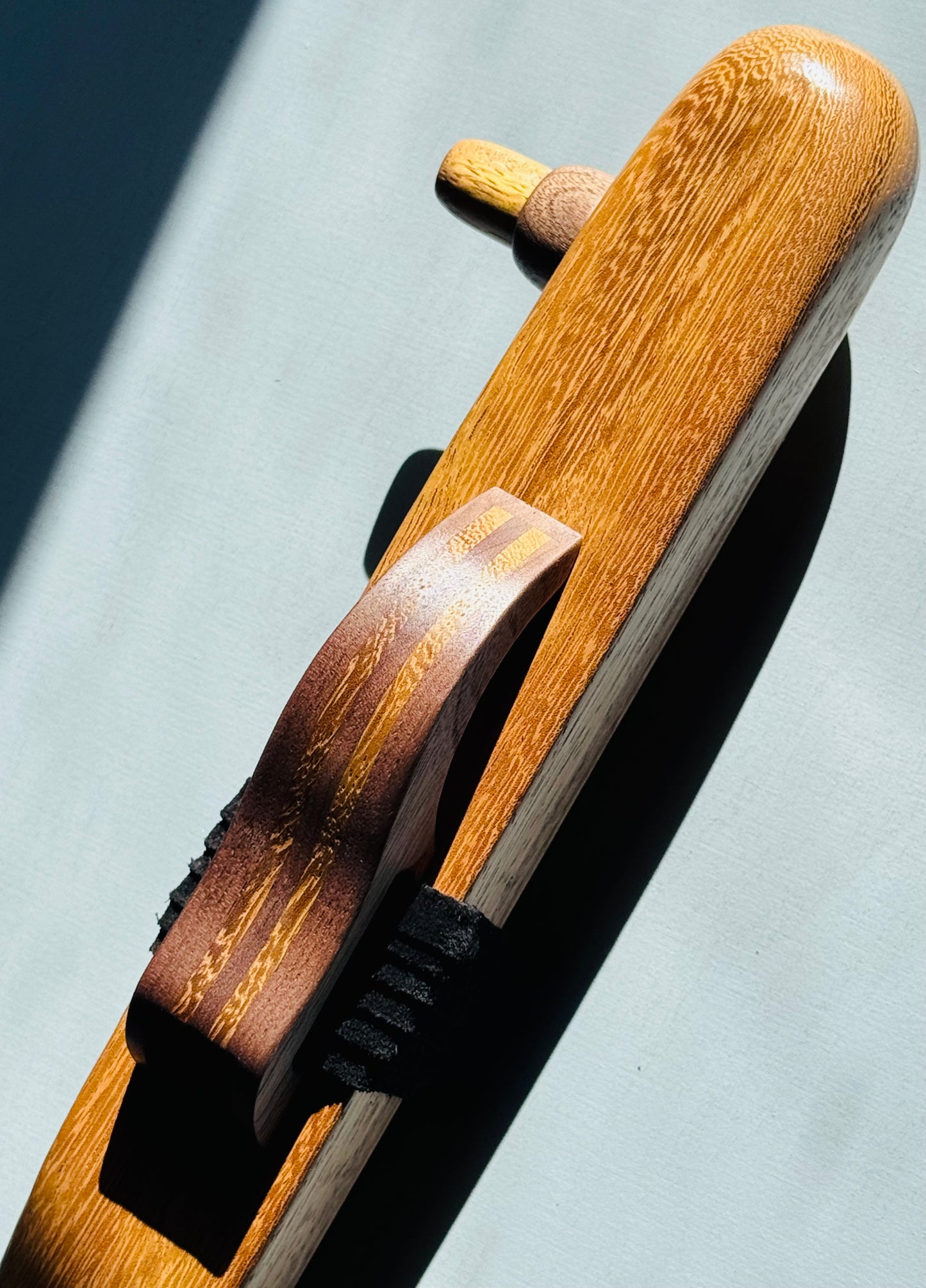 Native American style bass flute Iroko Low A 440Hz