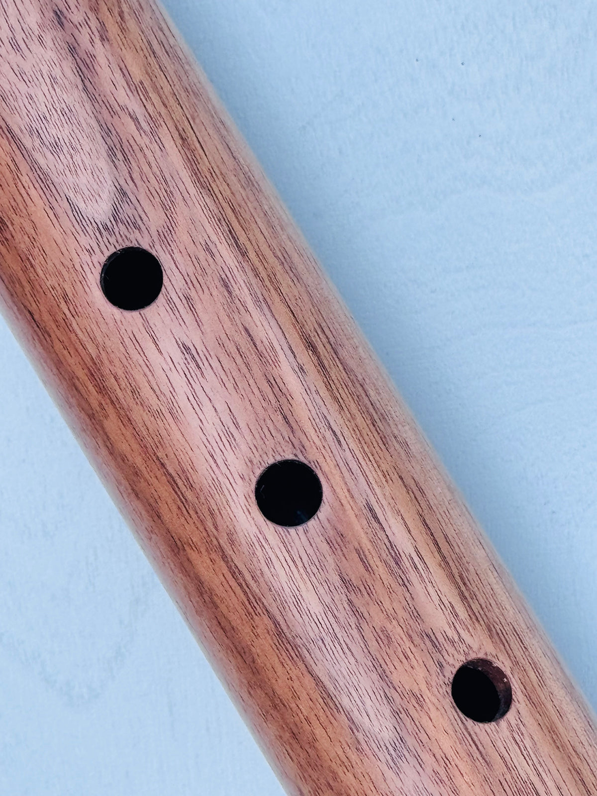Native American style bass flute Walnut LOW G 440Hz