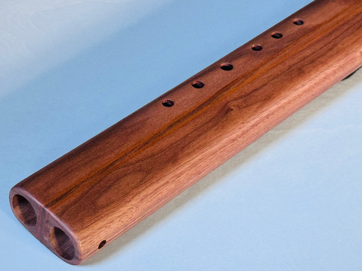 Native American style double flute Walnut G 432Hz