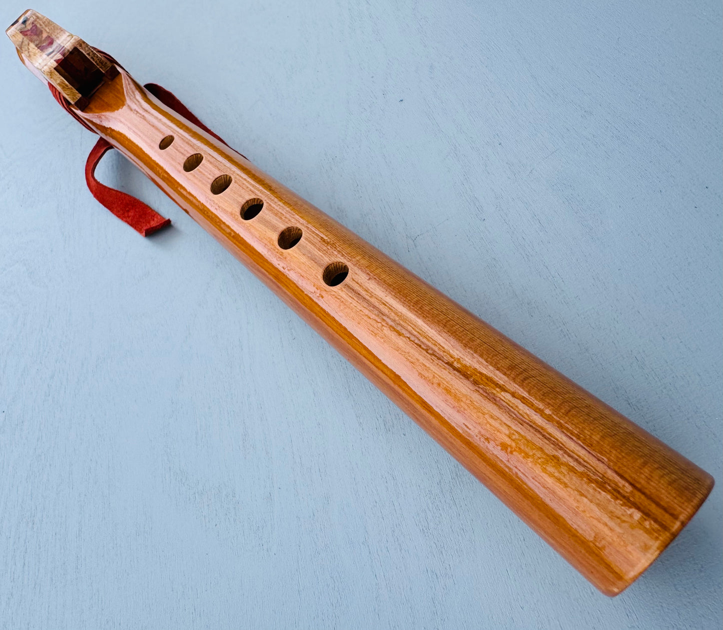 Native American style flute Cedar A 440Hz
