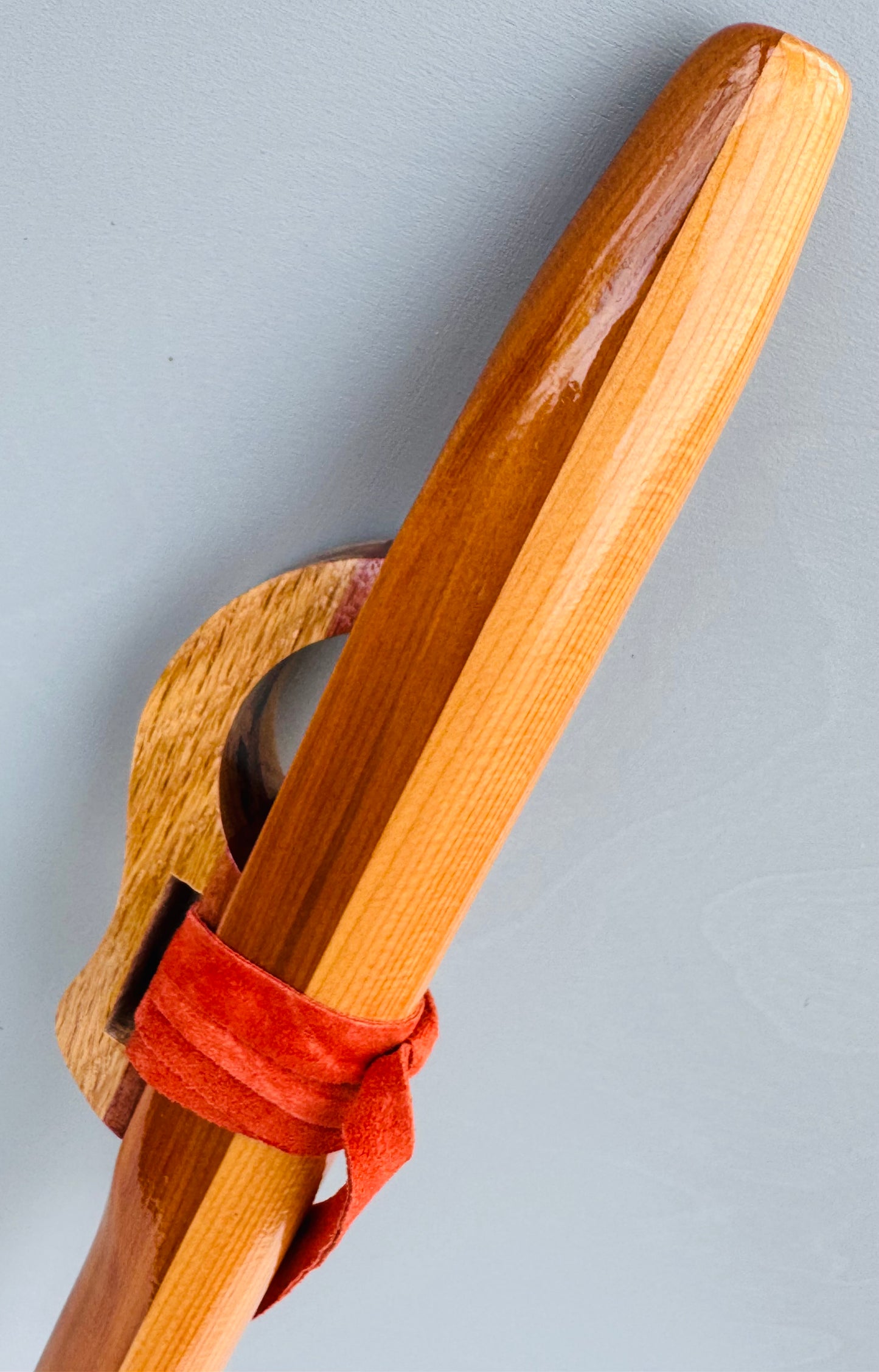 Native American style flute Cedar A 440Hz