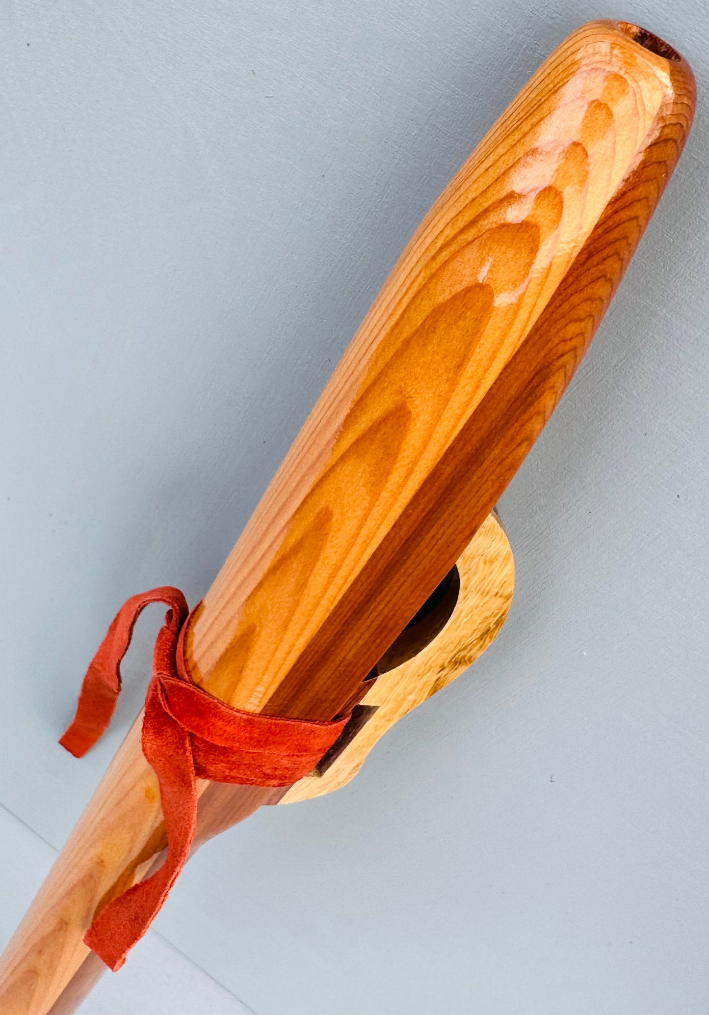 Native American style flute Cedar A 440Hz