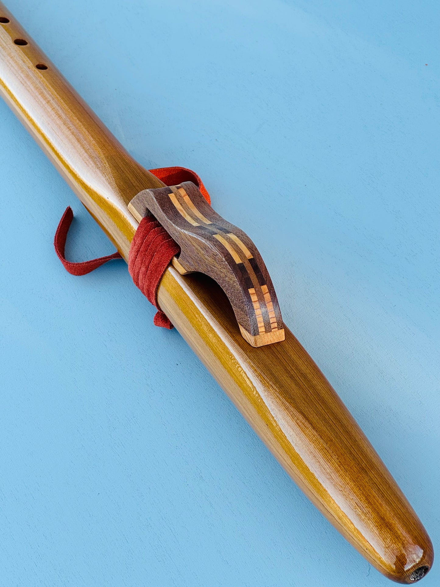 Native American flute Cedar D 440Hz