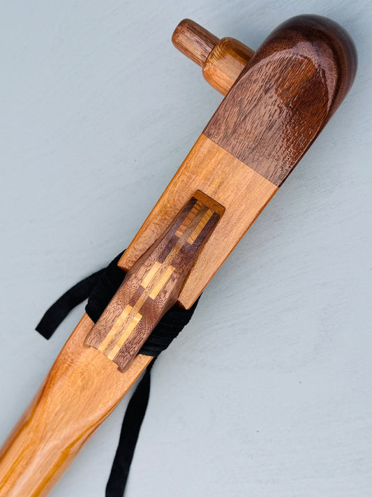 Native American style bass flute Cedar&walnut A 432Hz