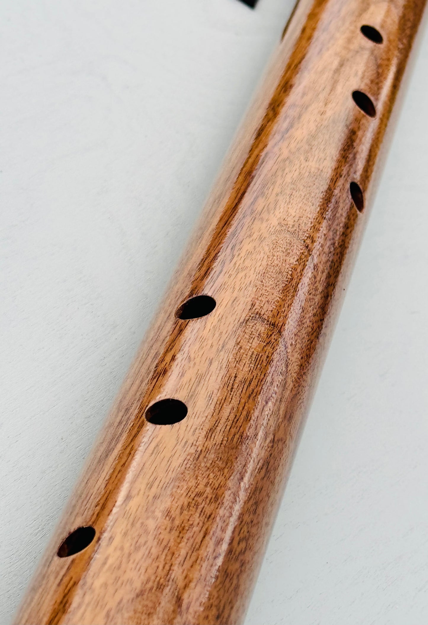 Native American bass flute Walnut A 440Hz