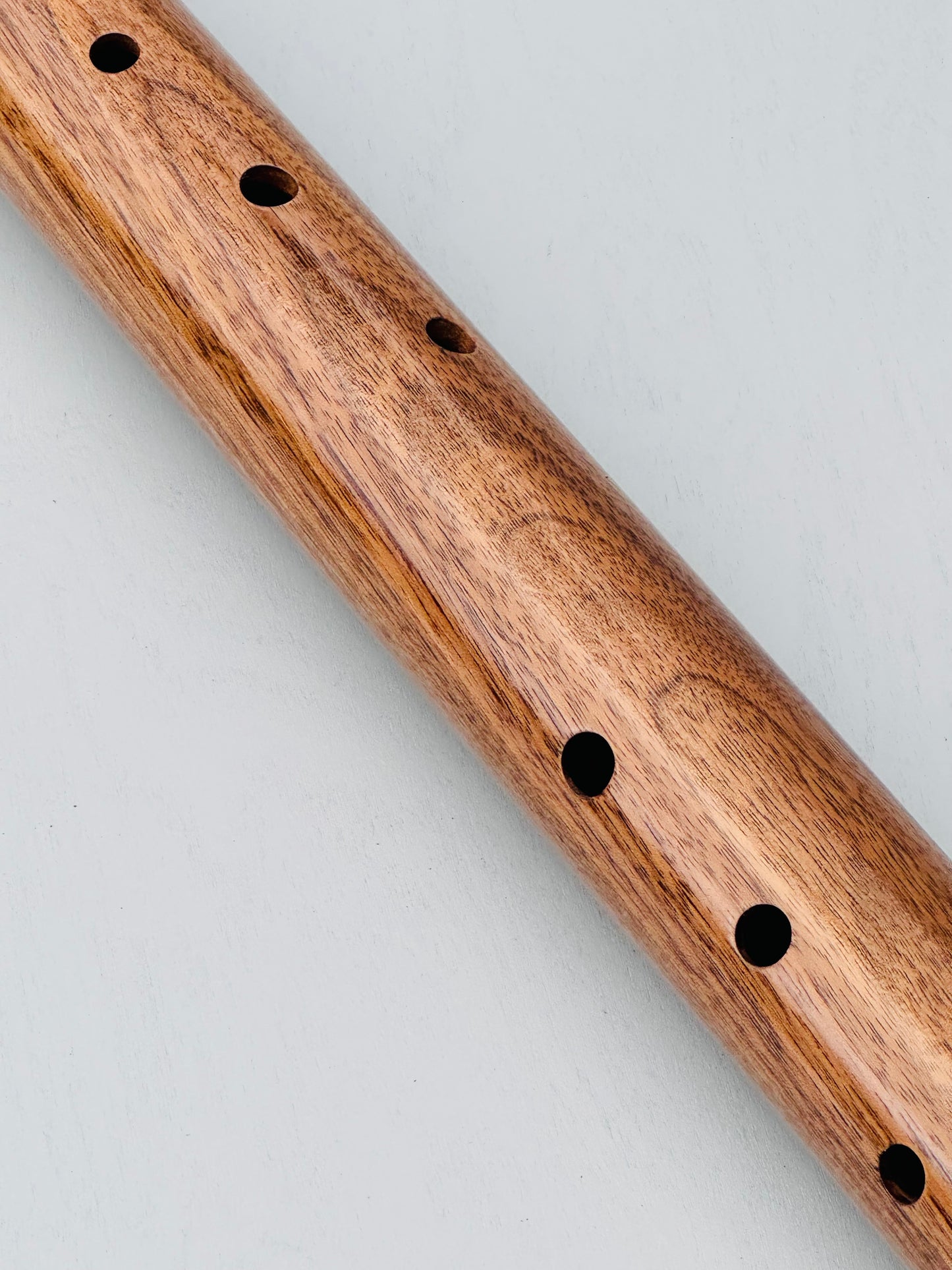 Native American bass flute Walnut A 440Hz