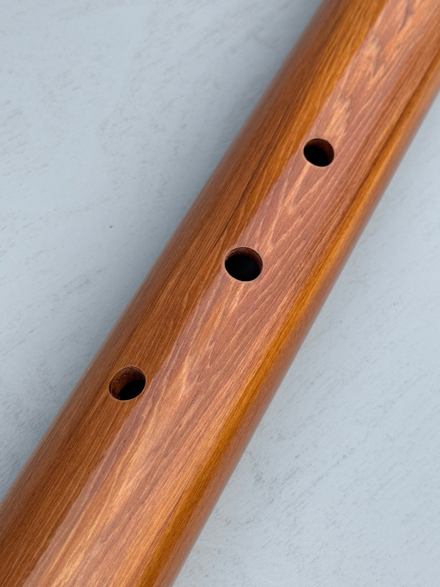 Native American bass flute Cedar& Walnut A 440Hz
