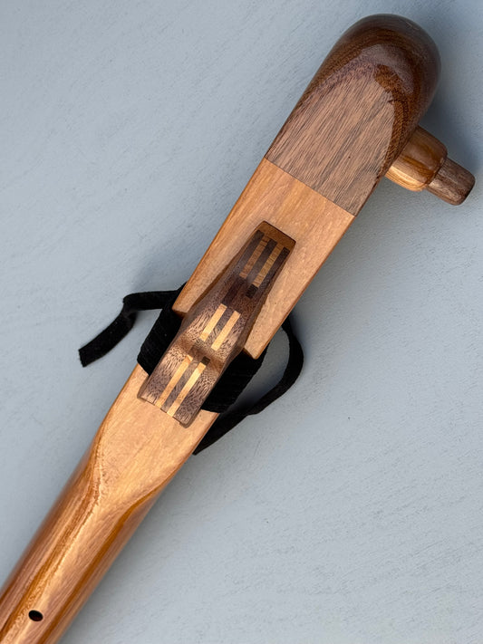 Native American bass flute Cedar& Walnut A 440Hz