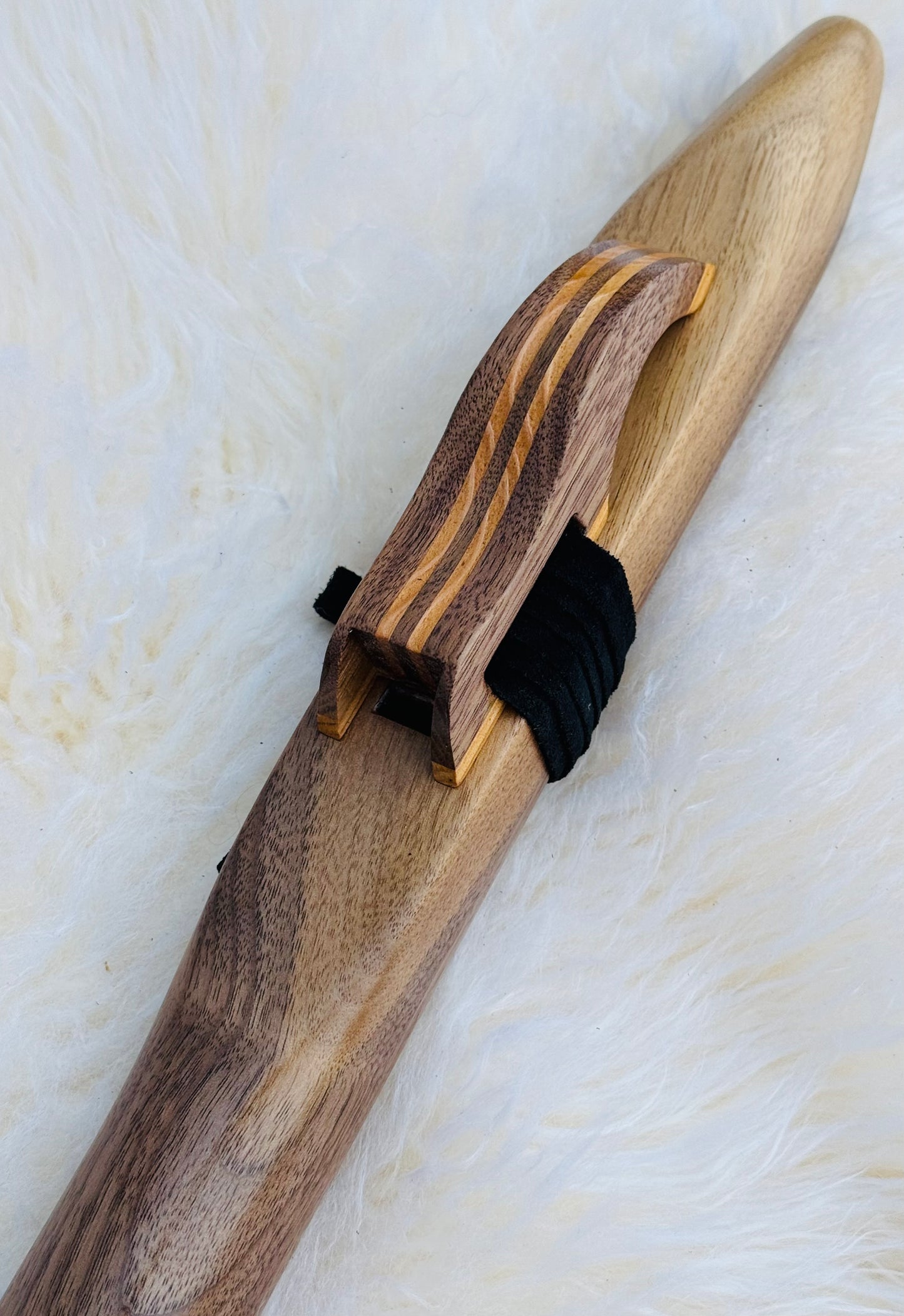 Native American style bass flute Walnut D 440Hz