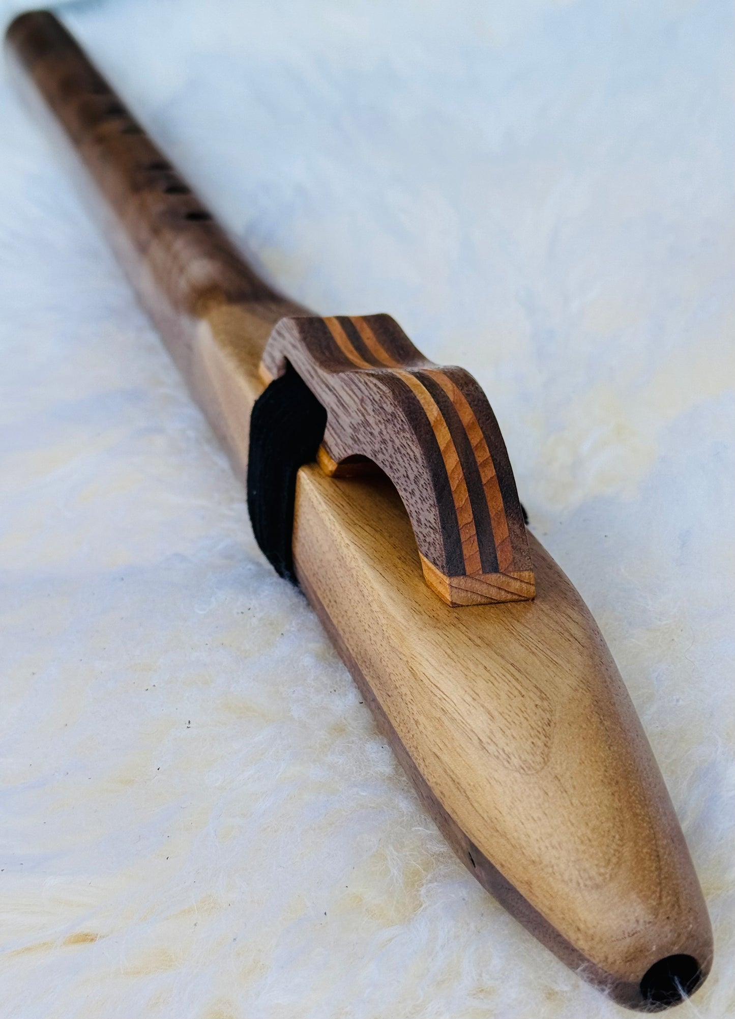 Native American style bass flute Walnut D 440Hz