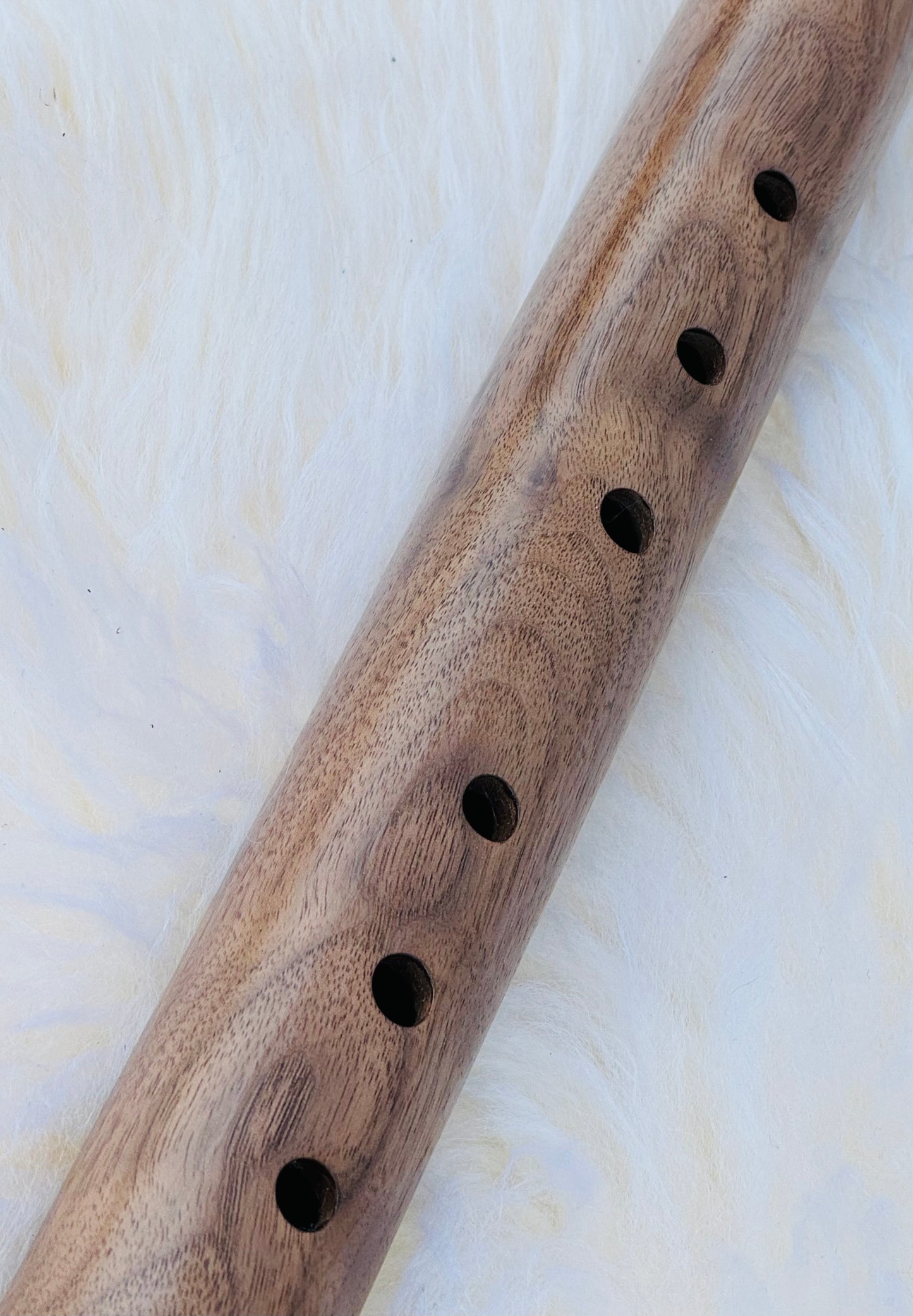 Native American style bass flute Walnut D 440Hz