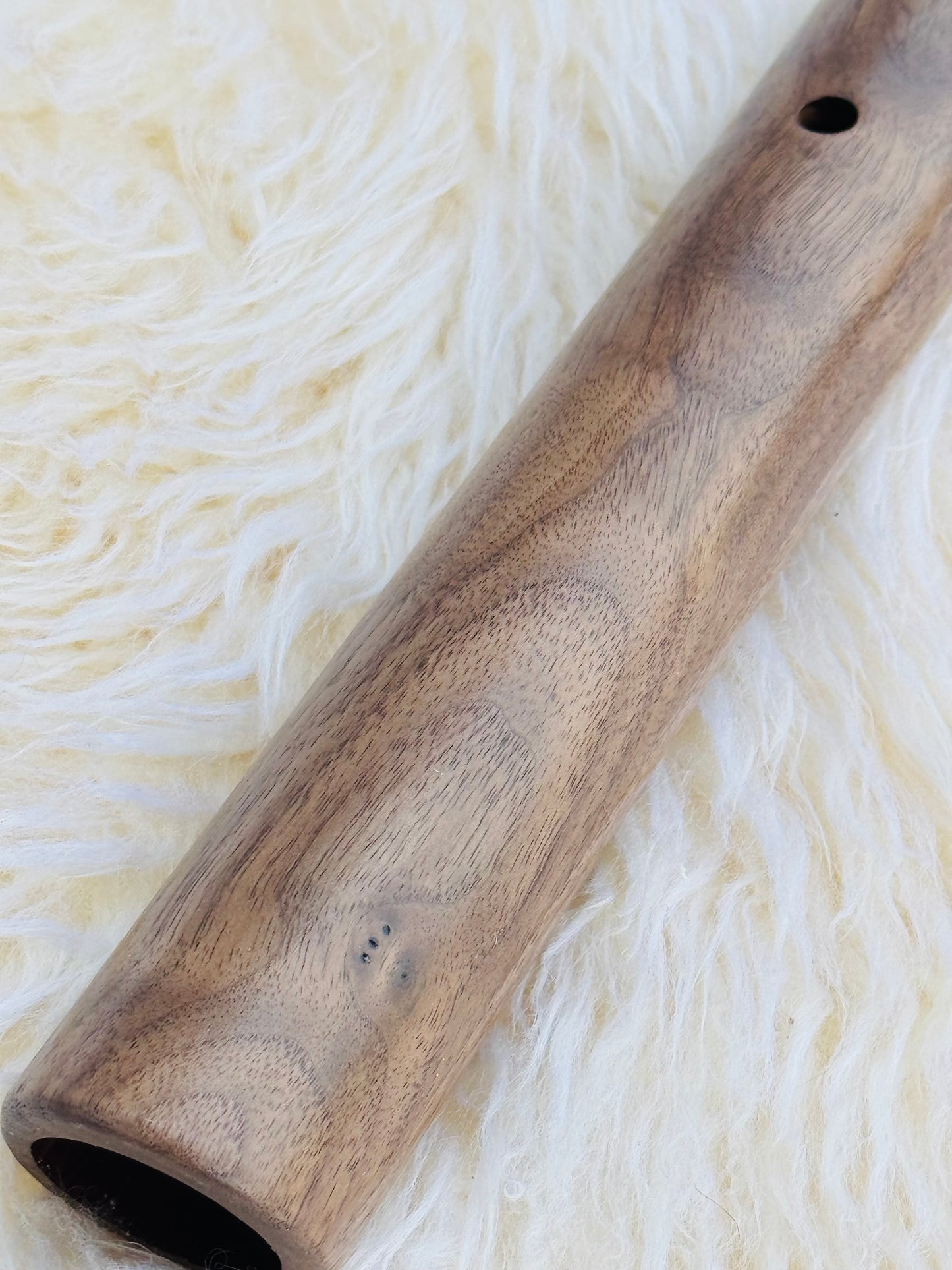 Native American style bass flute Walnut D 440Hz