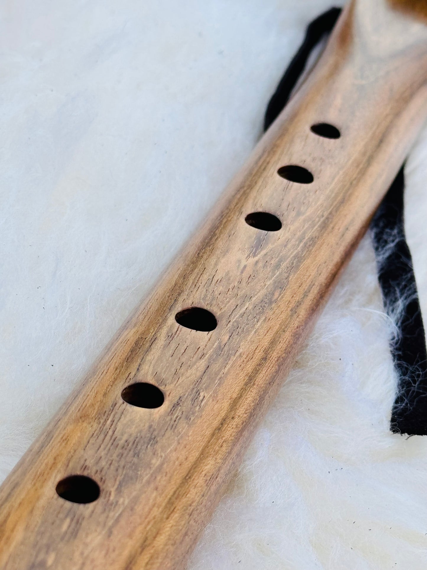 Native American style bass flute Jatoba D 440Hz