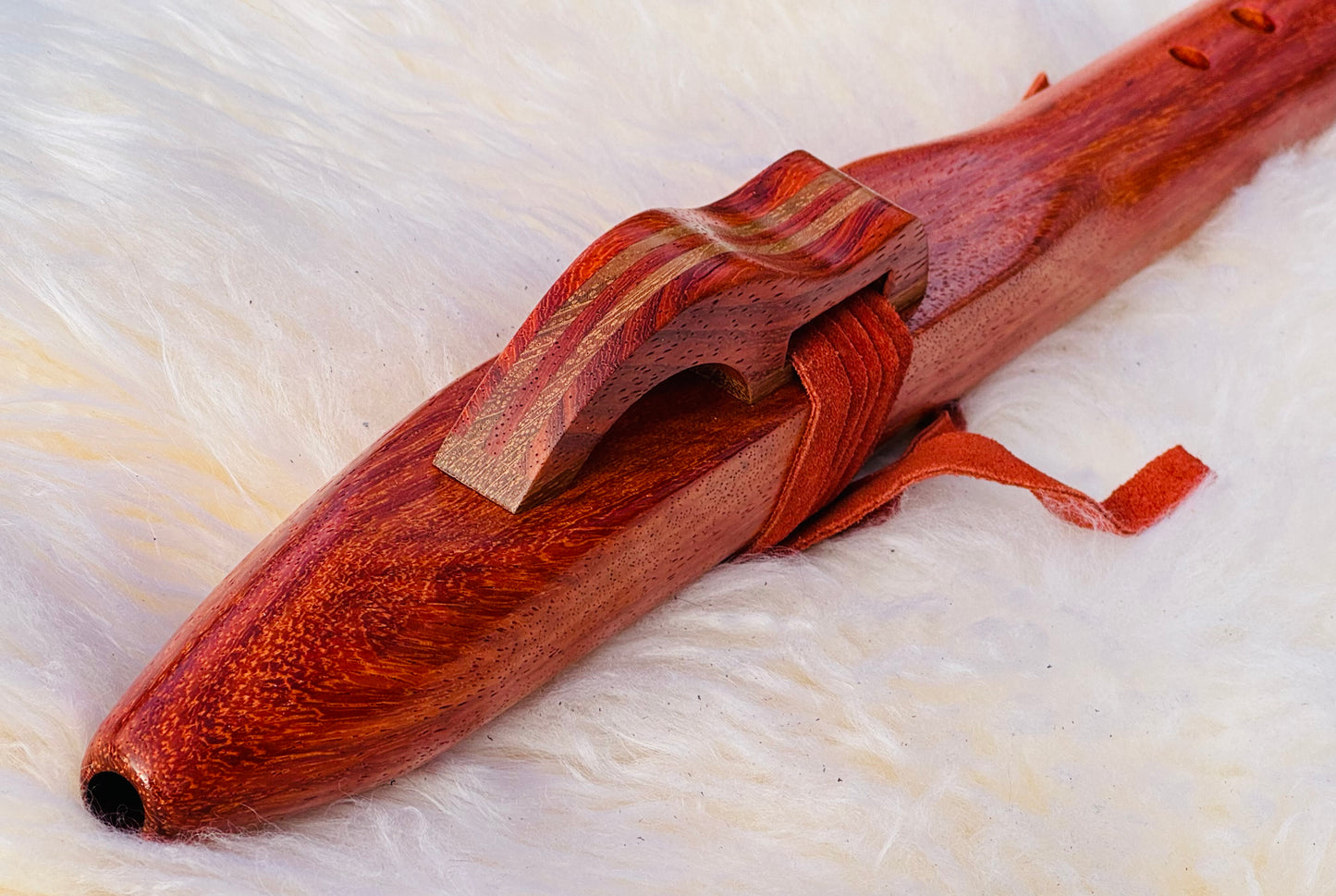 Native American style bass flute Red padauk D 440Hz