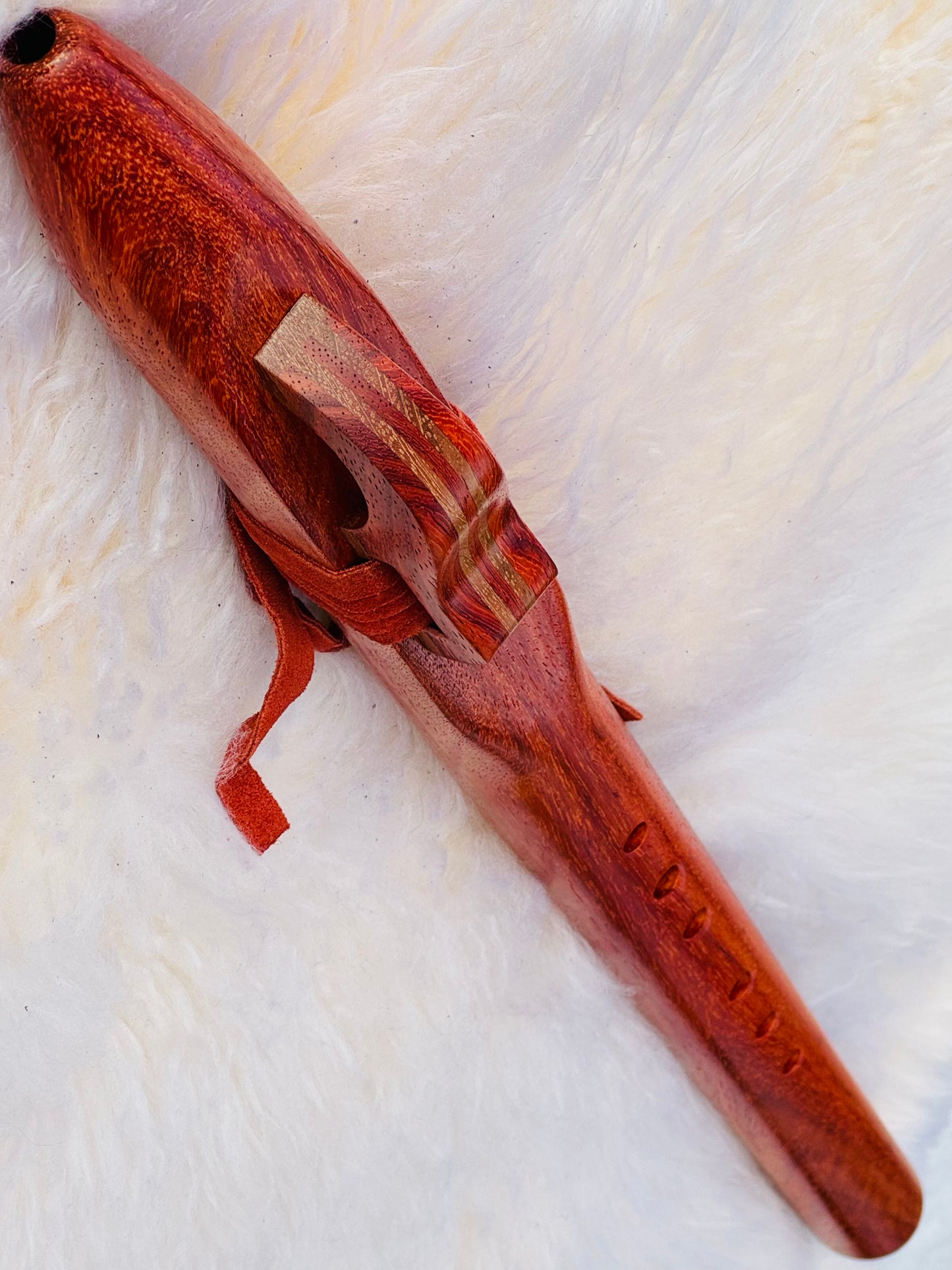 Native American style bass flute Red padauk D 440Hz