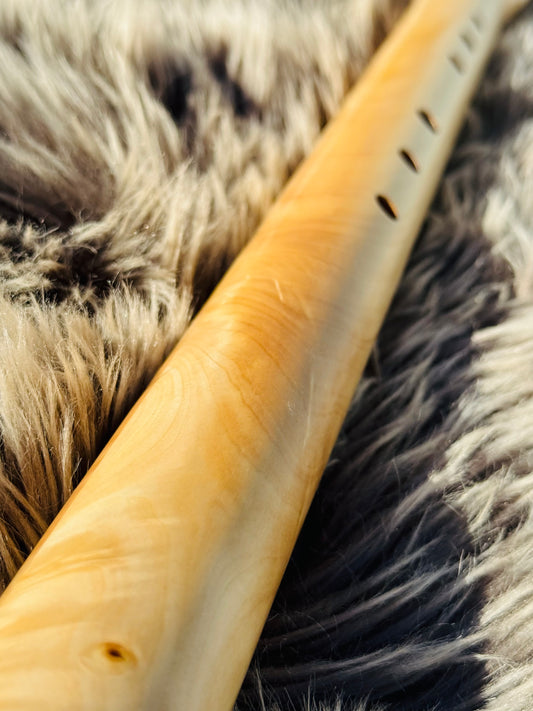 Native American style bass flute Chestnut B 432Hz