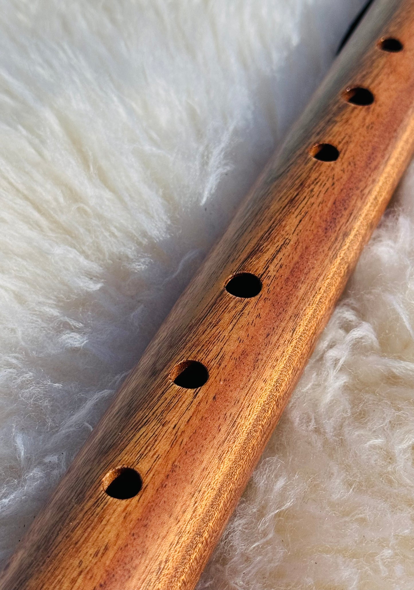 Native American style bass flute Sapelli B 440Hz