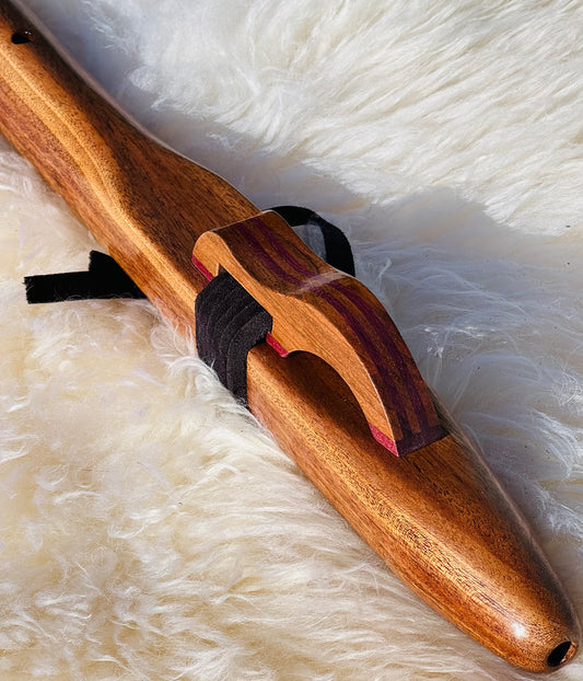 Native American style bass flute Sapelli B 440Hz