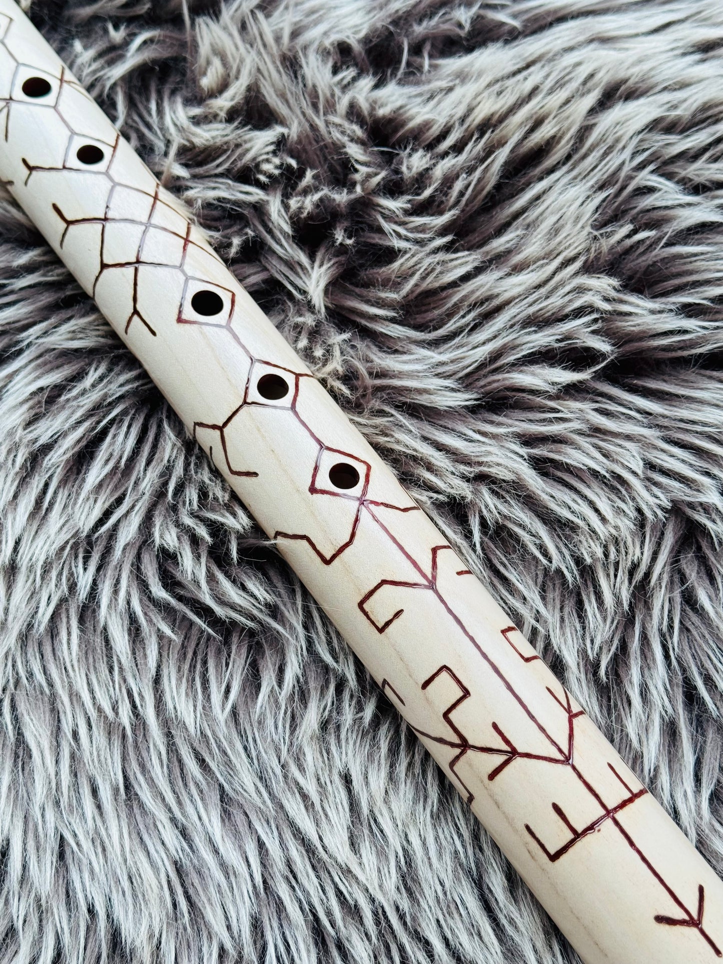 Native American style bass flute maple C 432Hz