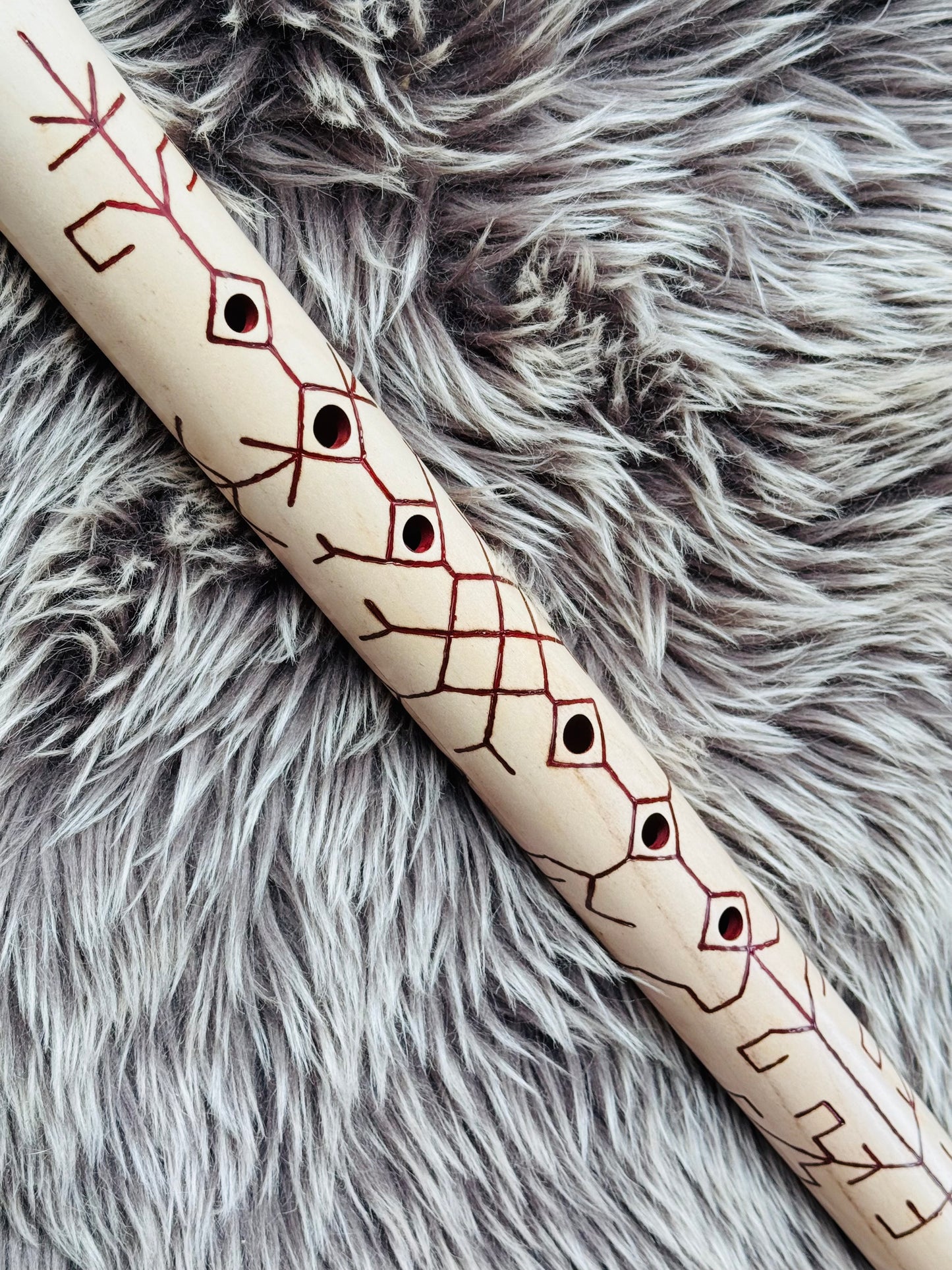 Native American style bass flute maple C 432Hz