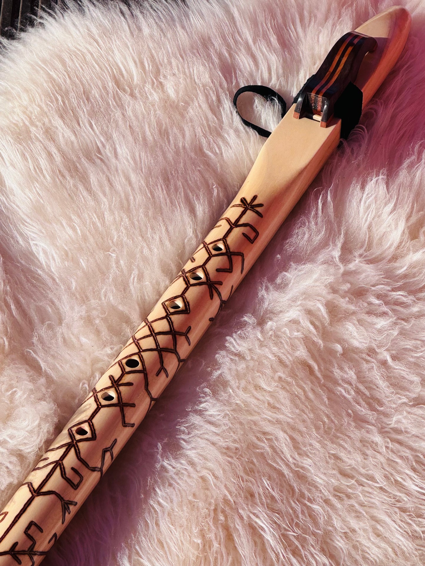 Native American style bass flute Chestnut B 440Hz