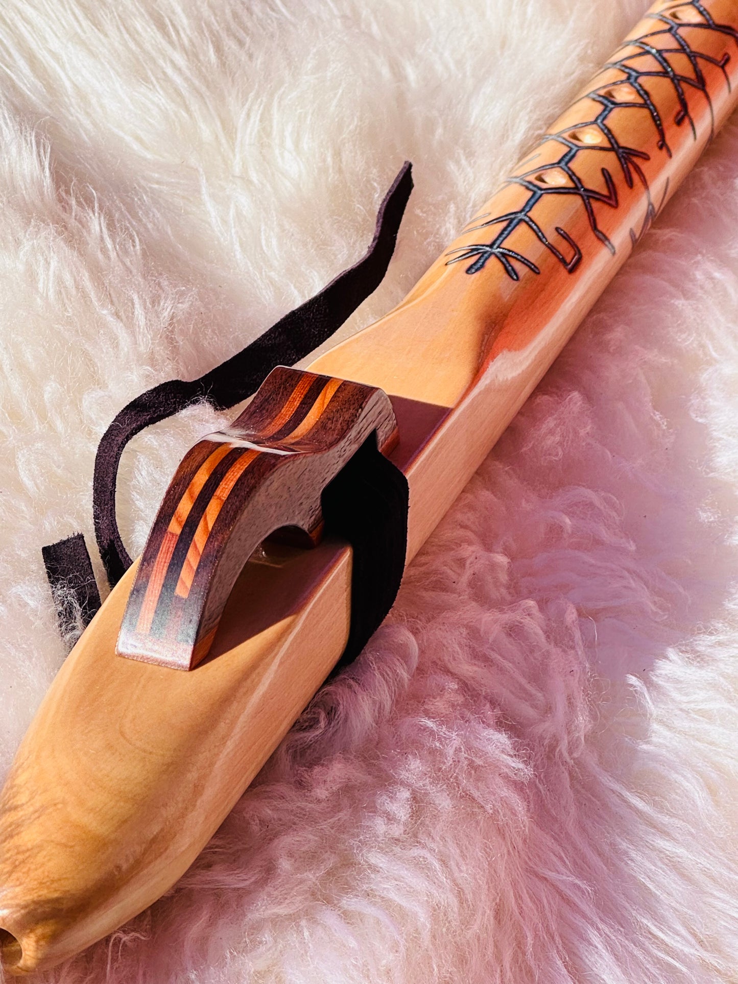 Native American stule bass flute Chestnut B 432Hz