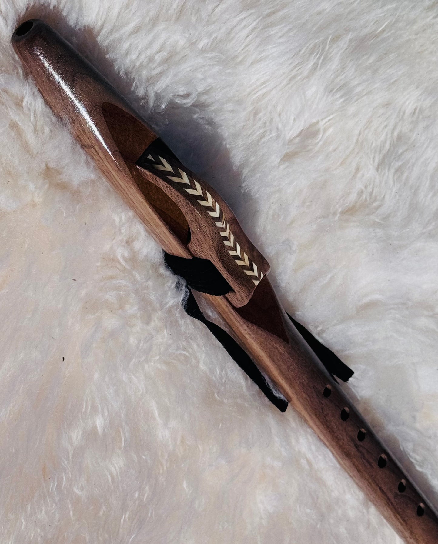 Native American style flute Walnut G 432Hz