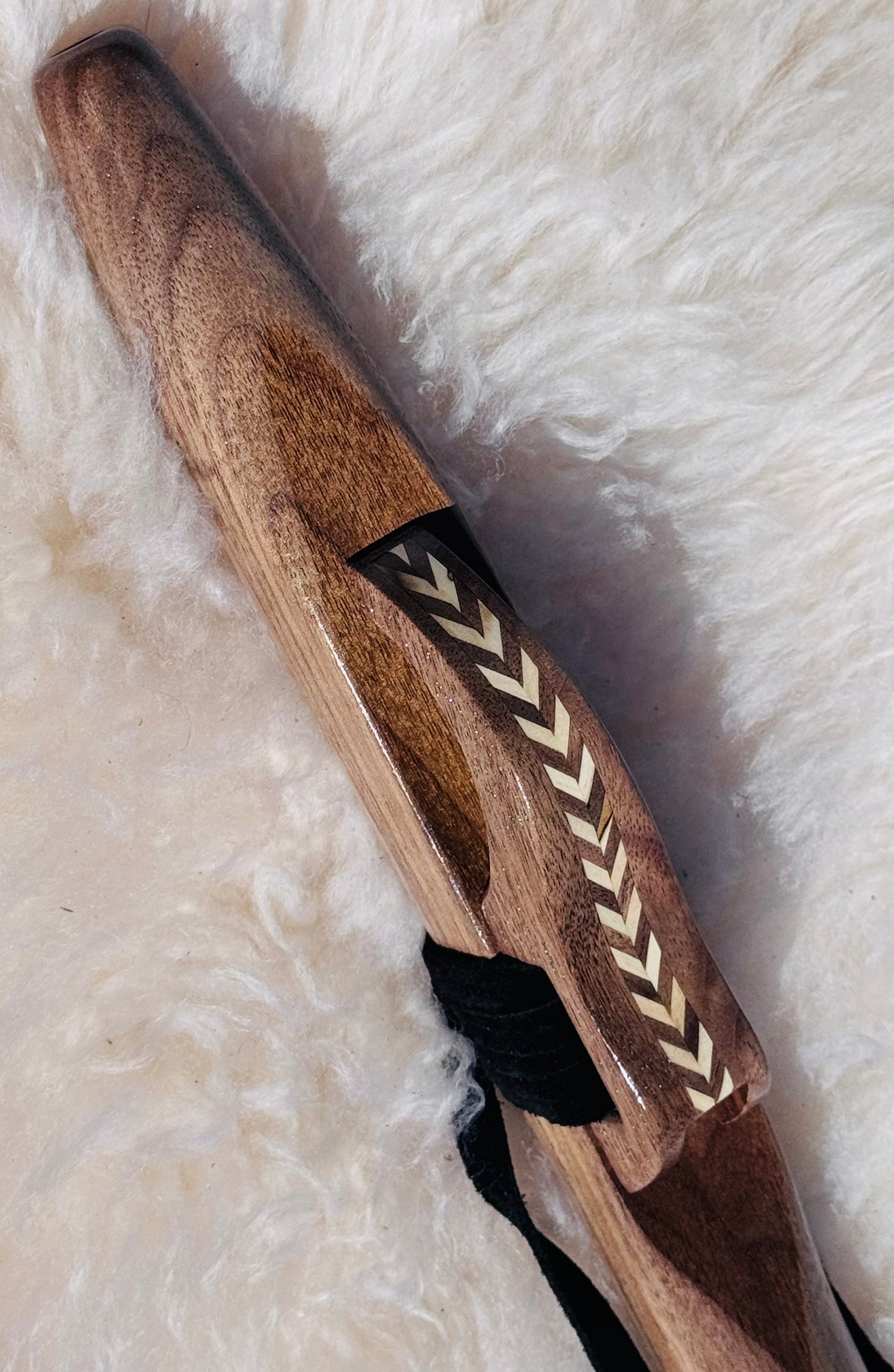 Native American style flute Walnut G 432Hz
