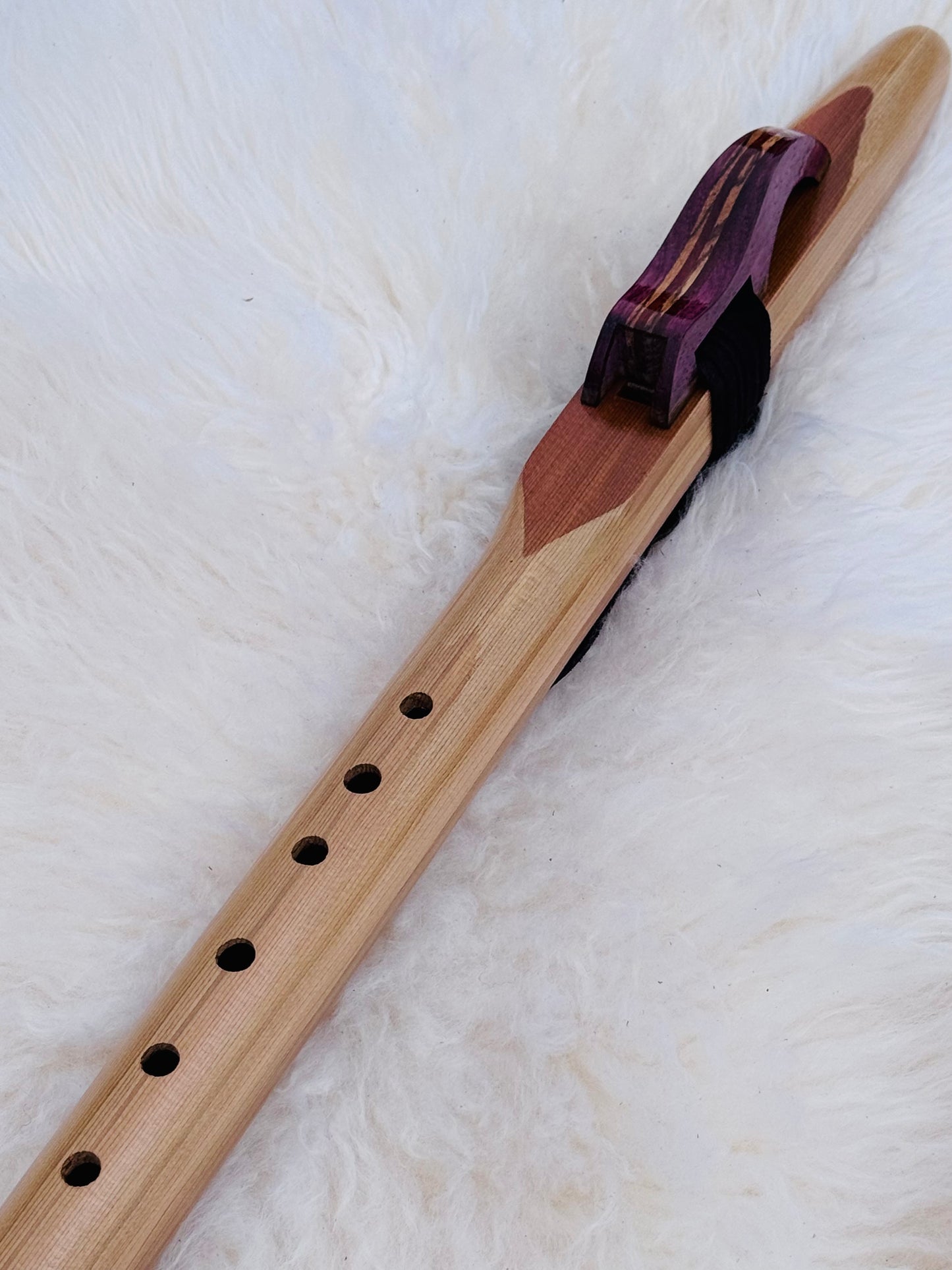 Native American style flute Aromatic cedar G 432Hz