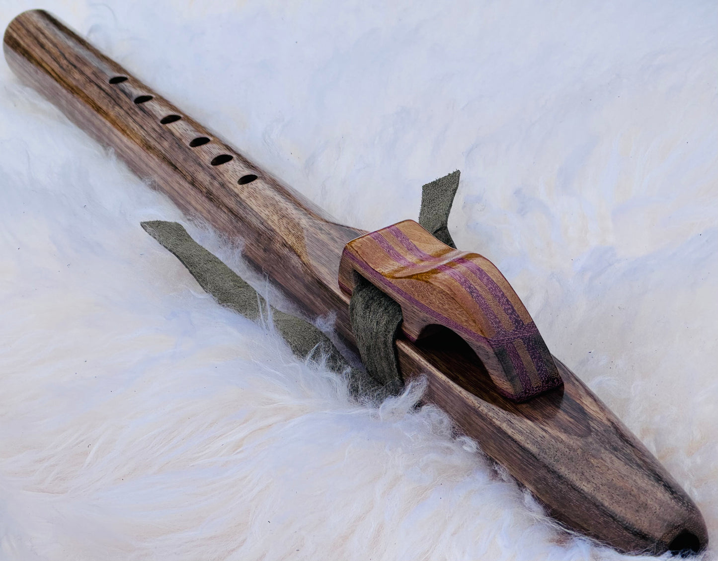 Native American style flute Amazakoue G 432Hz