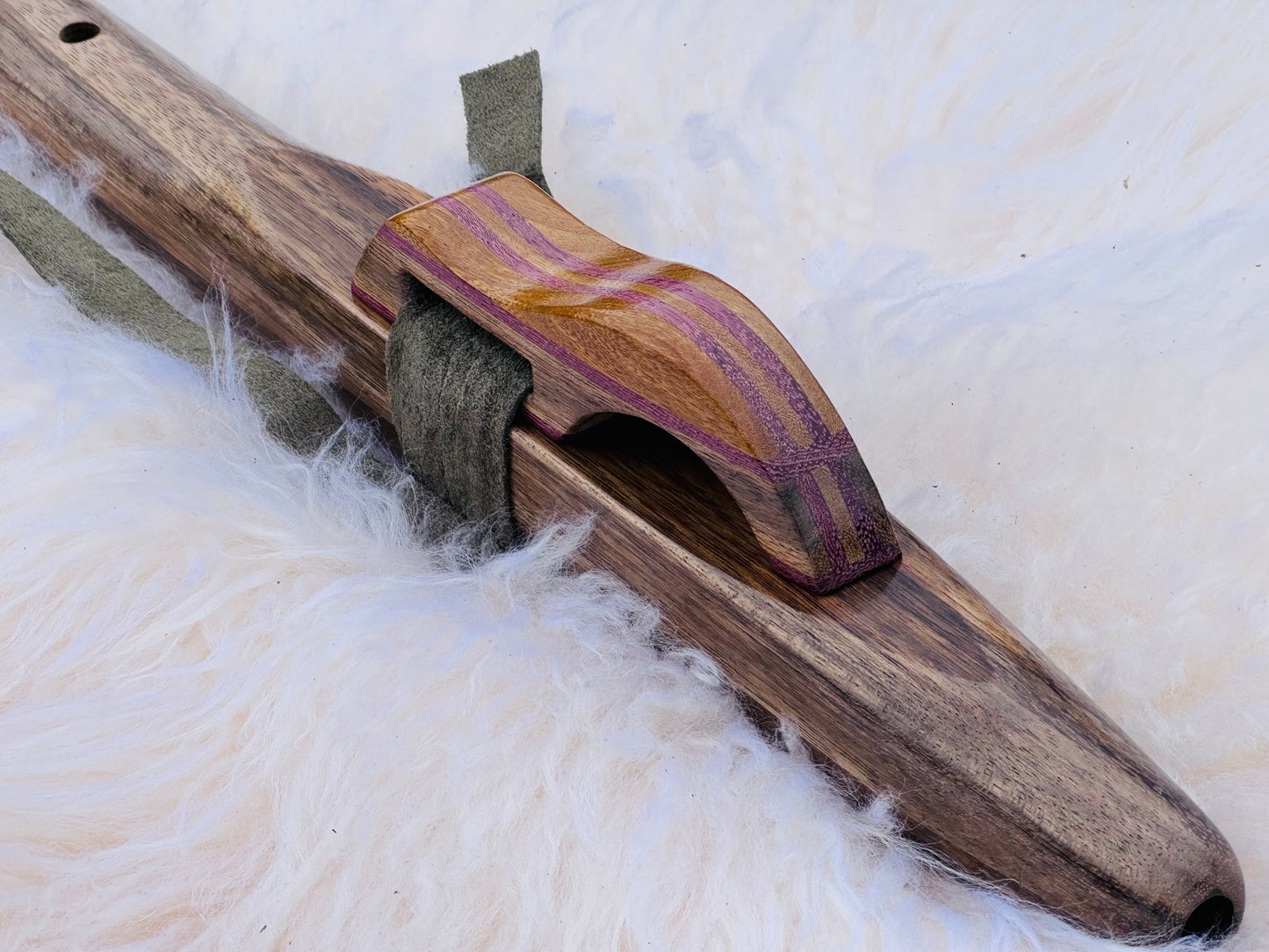 Native American style flute Amazakoue G 432Hz