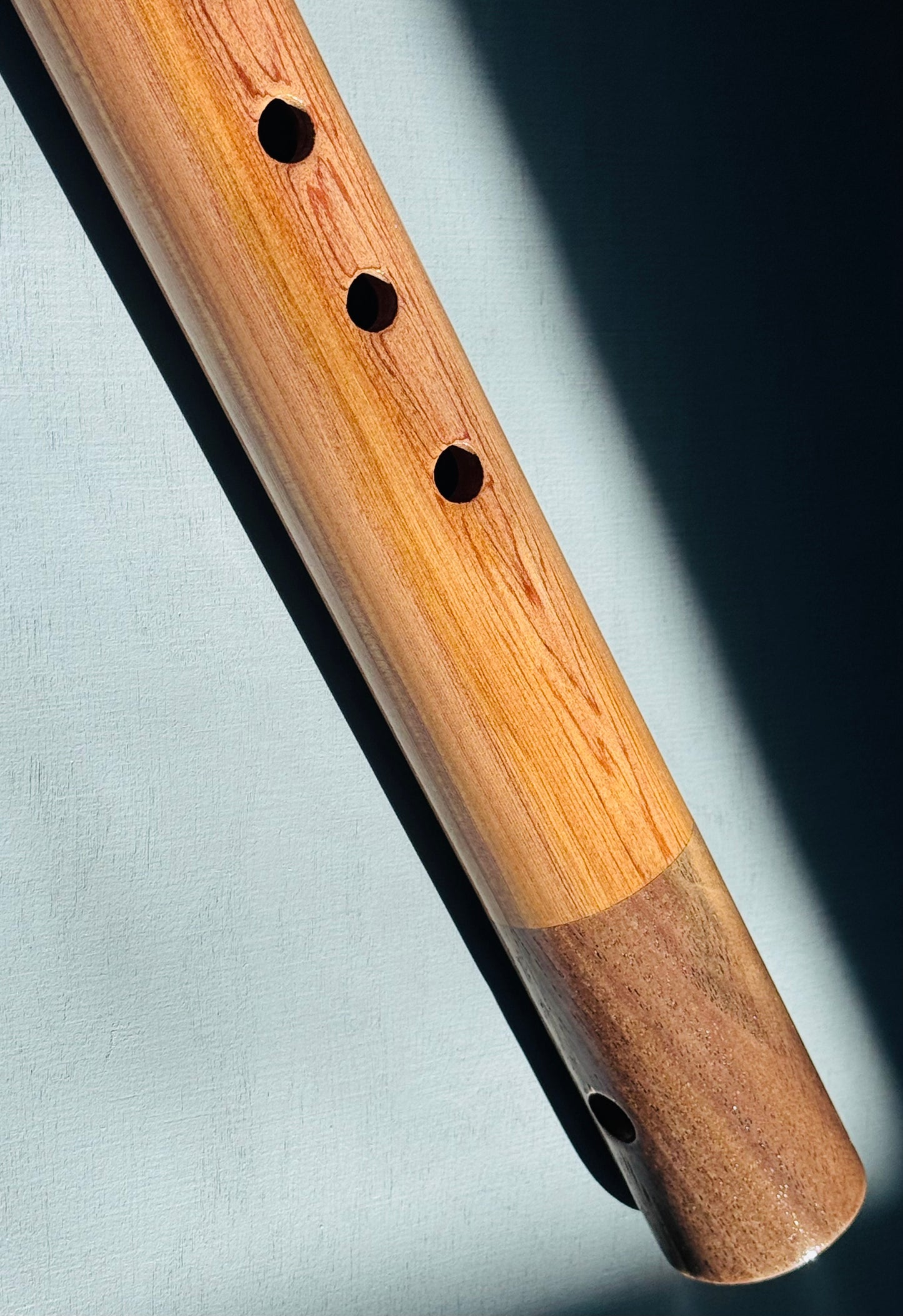 Native American style flute Aromatic cedar&walnut A 432Hz