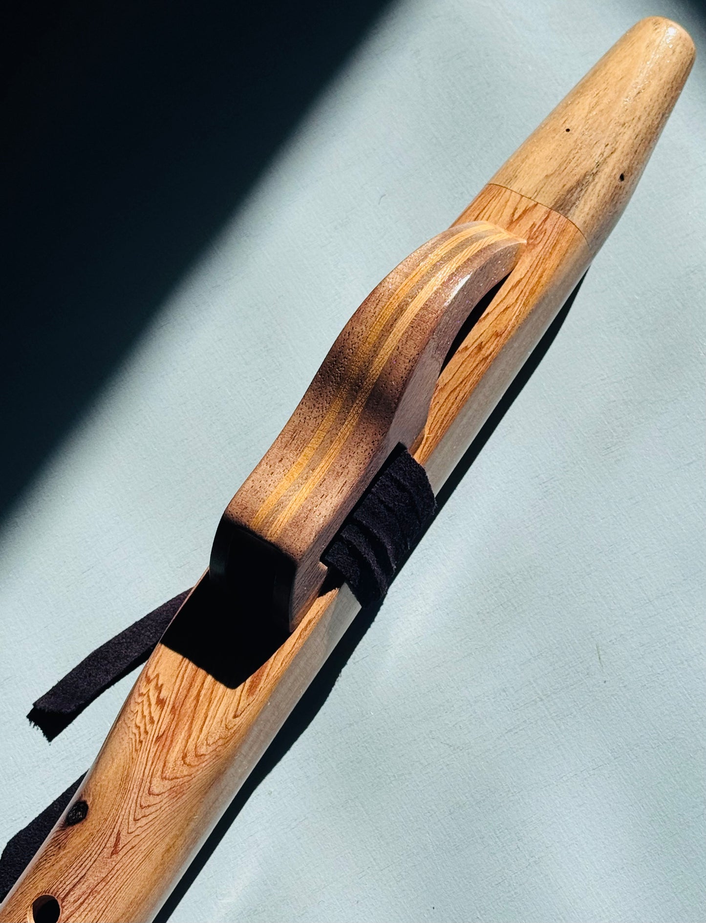 Native American style flute Aromatic cedar&walnut A 432Hz