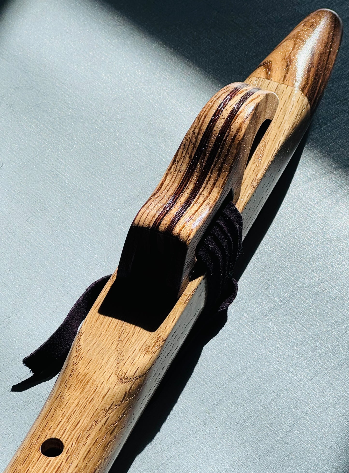 Native American style flute Oak&Zebrano A 440Hz