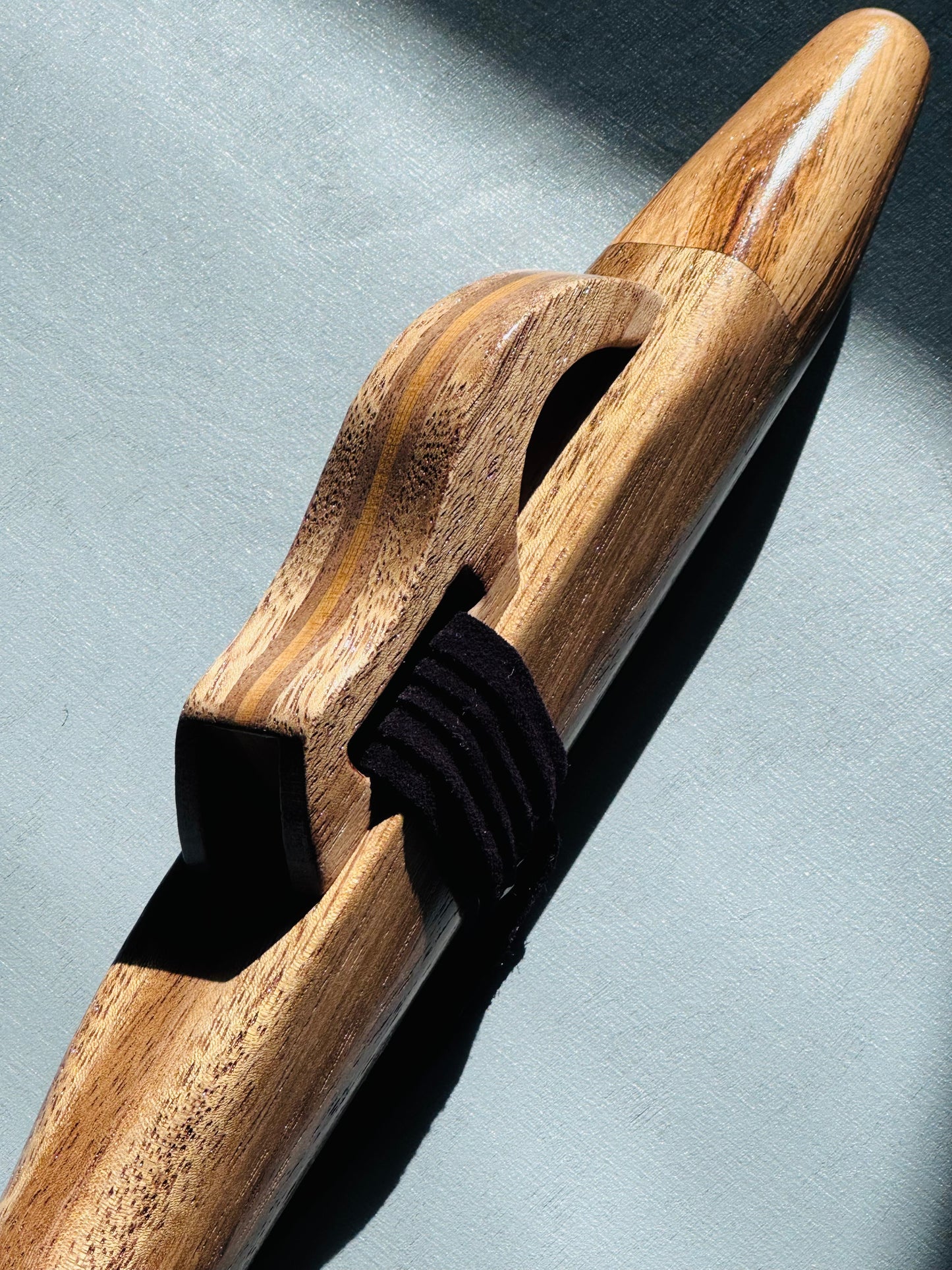 Native American style flute Teak&zebrano A 432Hz