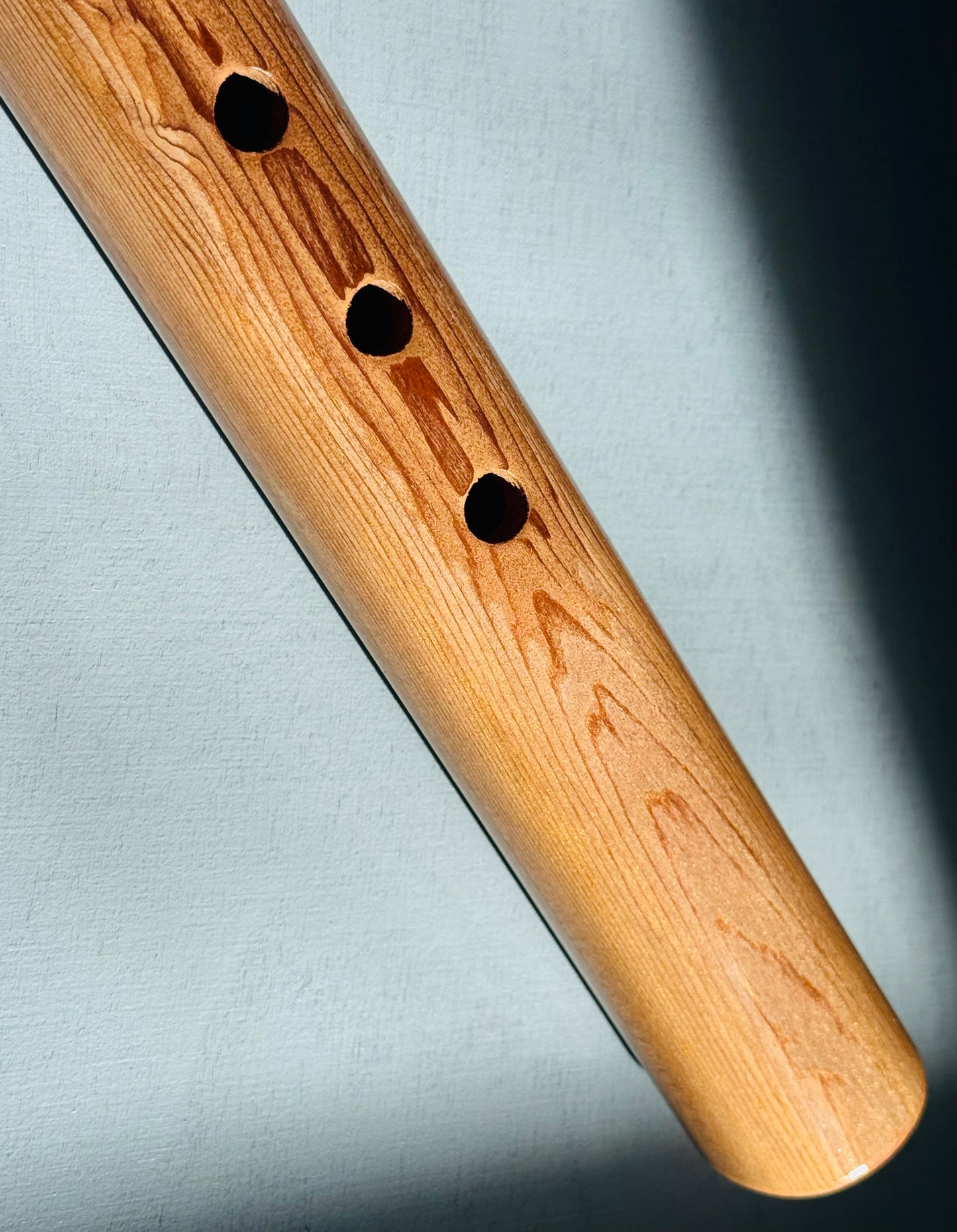 Native American style flute Aromatic cedar A 440Hz