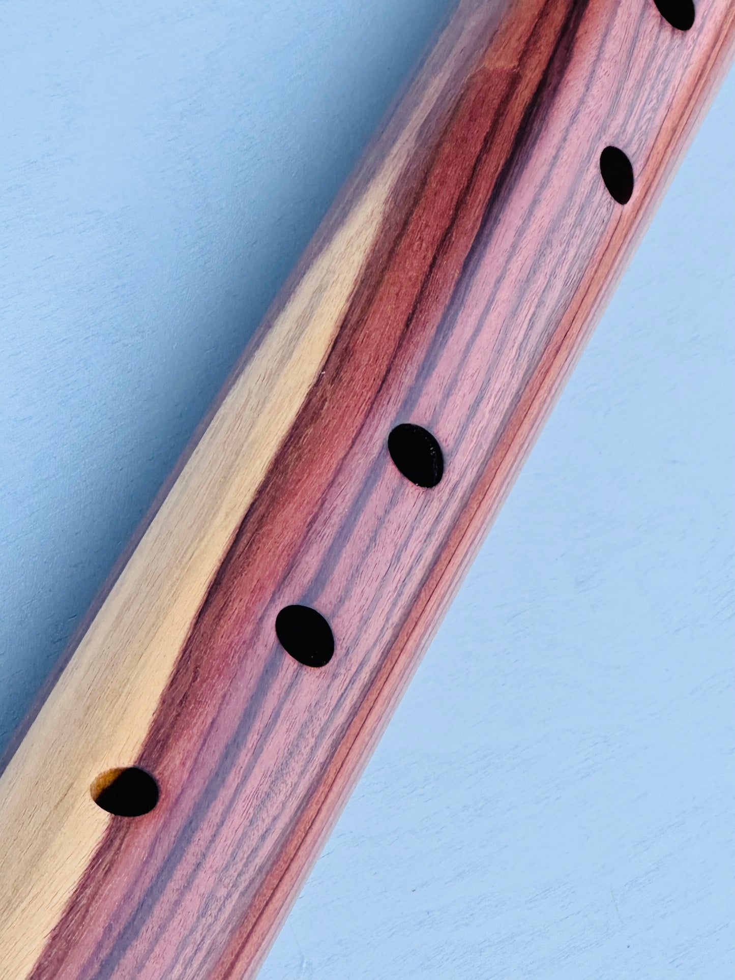 Native American style bass flute Polisander Low A 440Hz